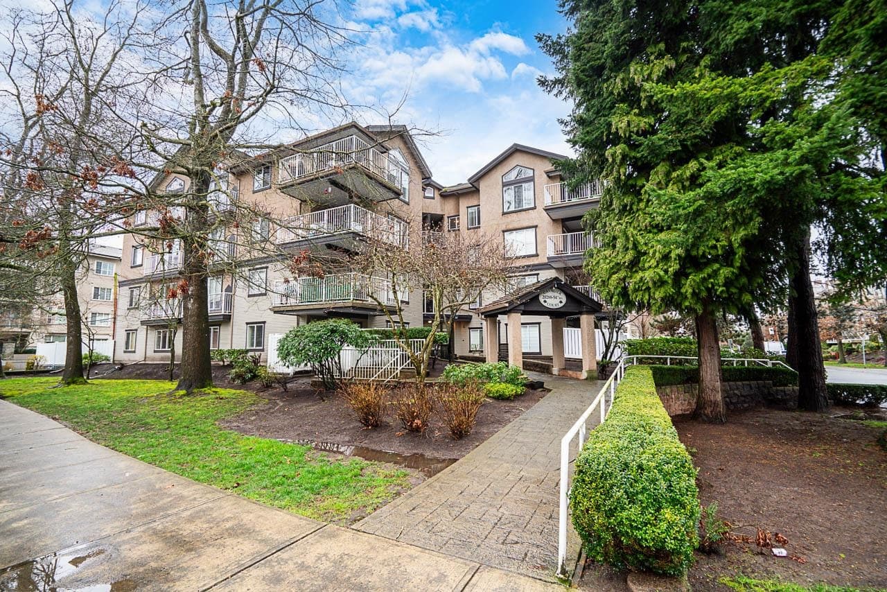 304 - 20288 54 Avenue, Langley, V3A 3W3 — photo 1