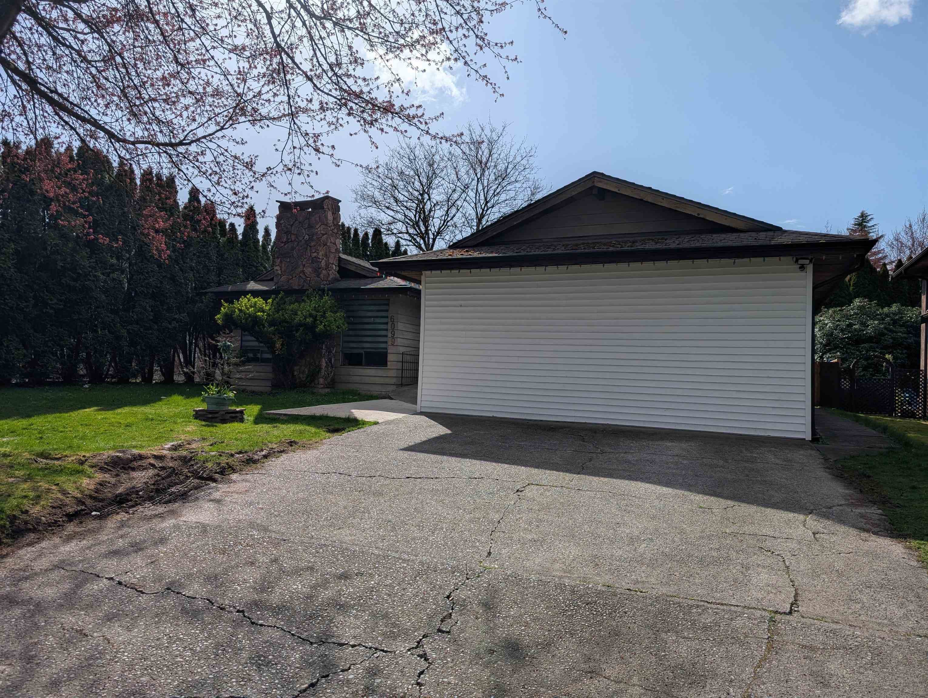 6099 172 Street, Surrey, V3S 4Y2 — photo 2