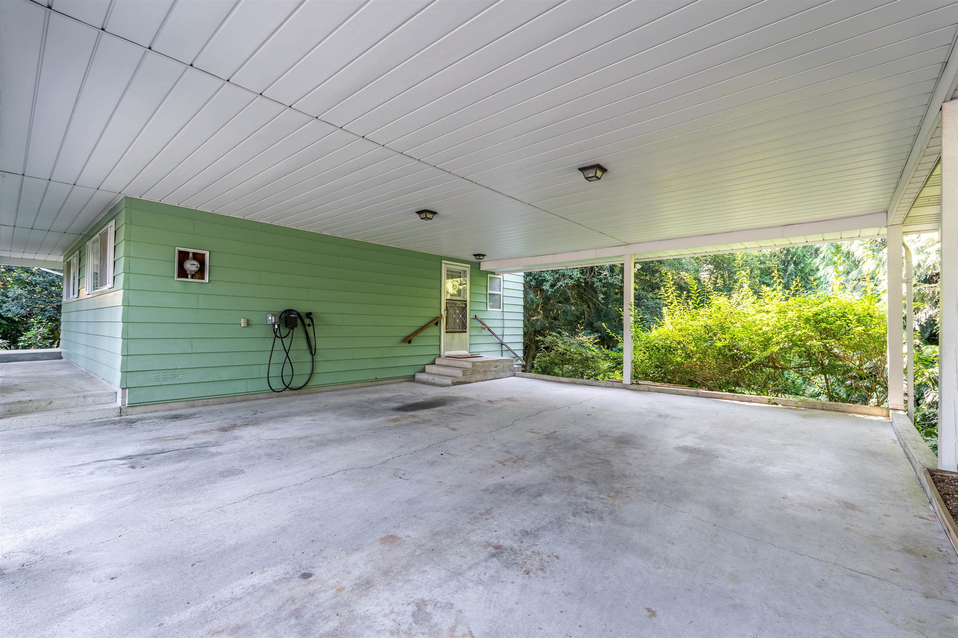23140 136 Avenue, Maple Ridge, V4R 2R5 — photo 2