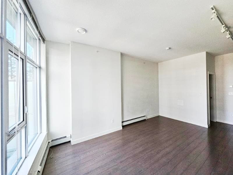 317 - 13308 Central Avenue, Surrey, V3T 0M4 — photo 5