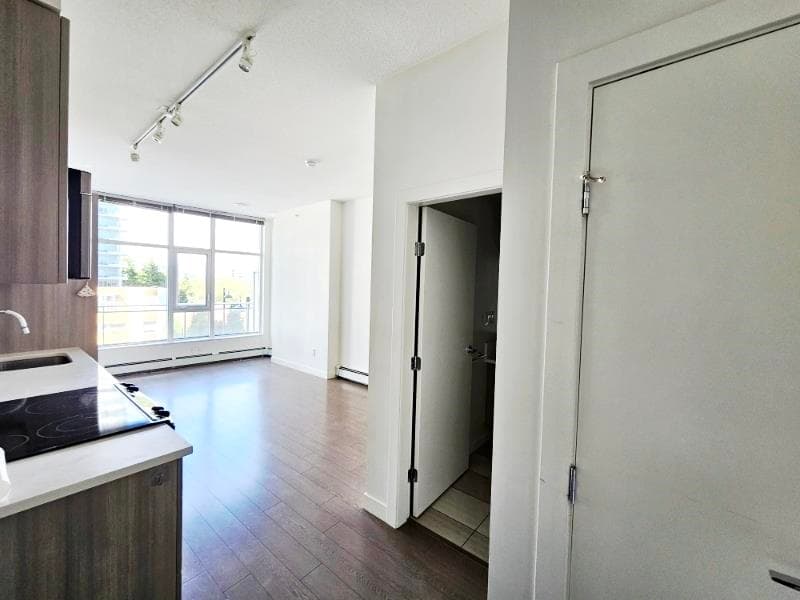 317 - 13308 Central Avenue, Surrey, V3T 0M4 — photo 4