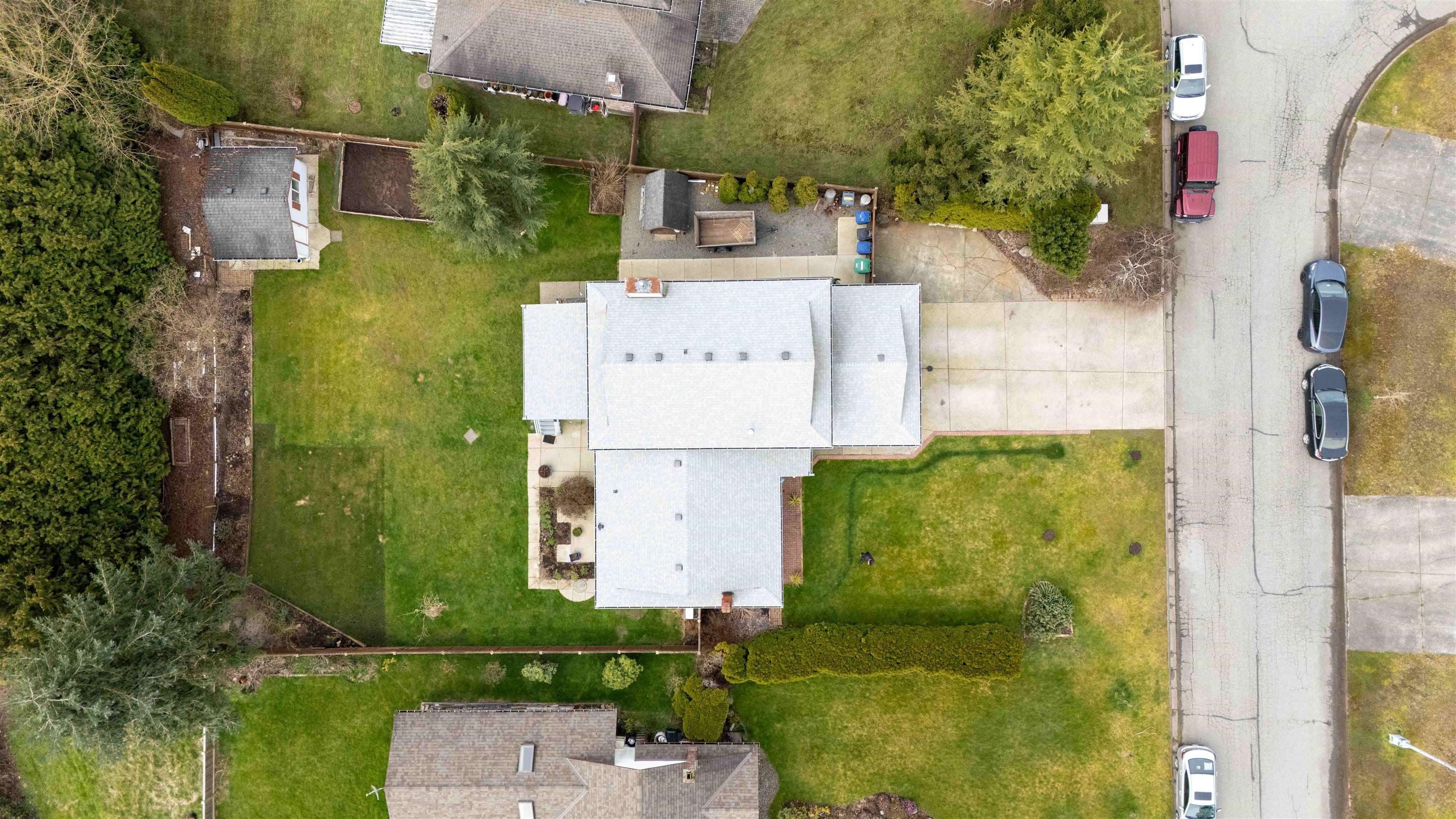 18166 54 Avenue, Surrey, V3S 7Z1 — photo 3