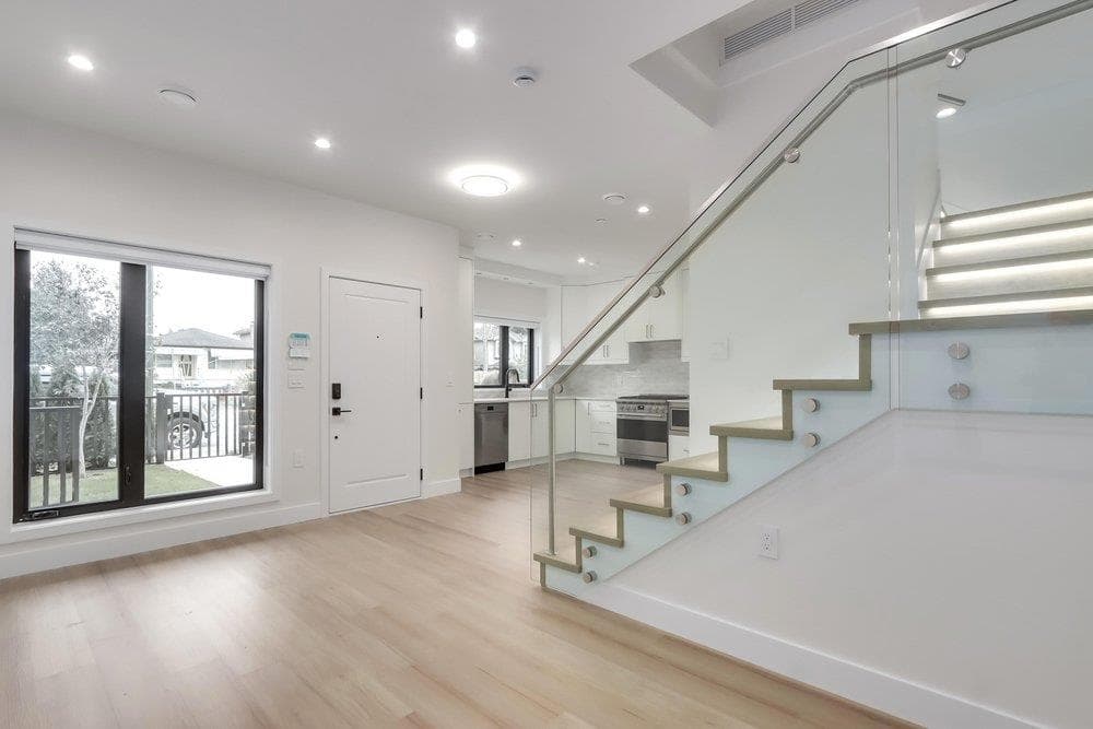 1 - 4257 Knight Street, Vancouver, V5N 3M3 — photo 5