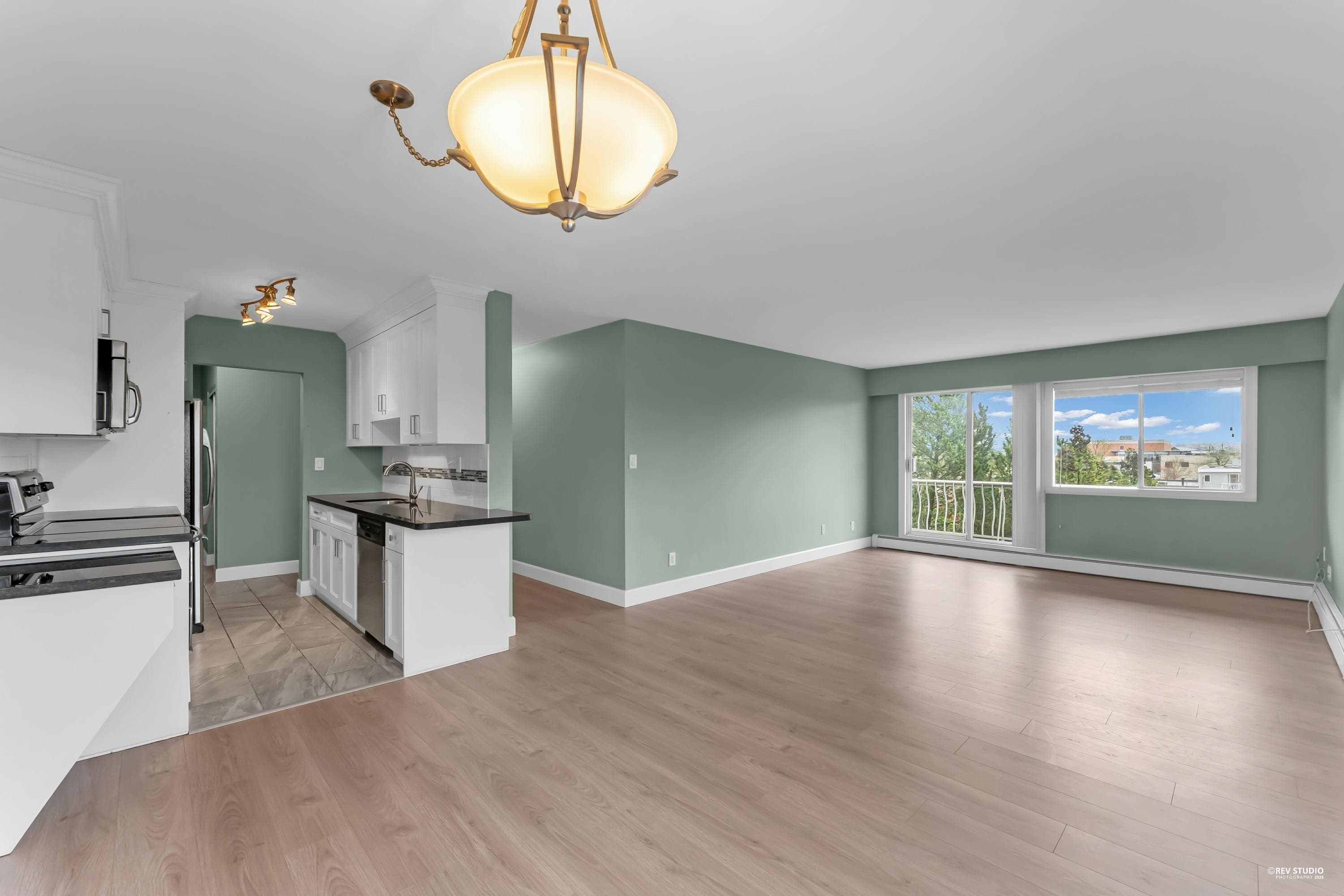 322 - 17707 57a Avenue, Surrey, V3S 1J2 — photo 4