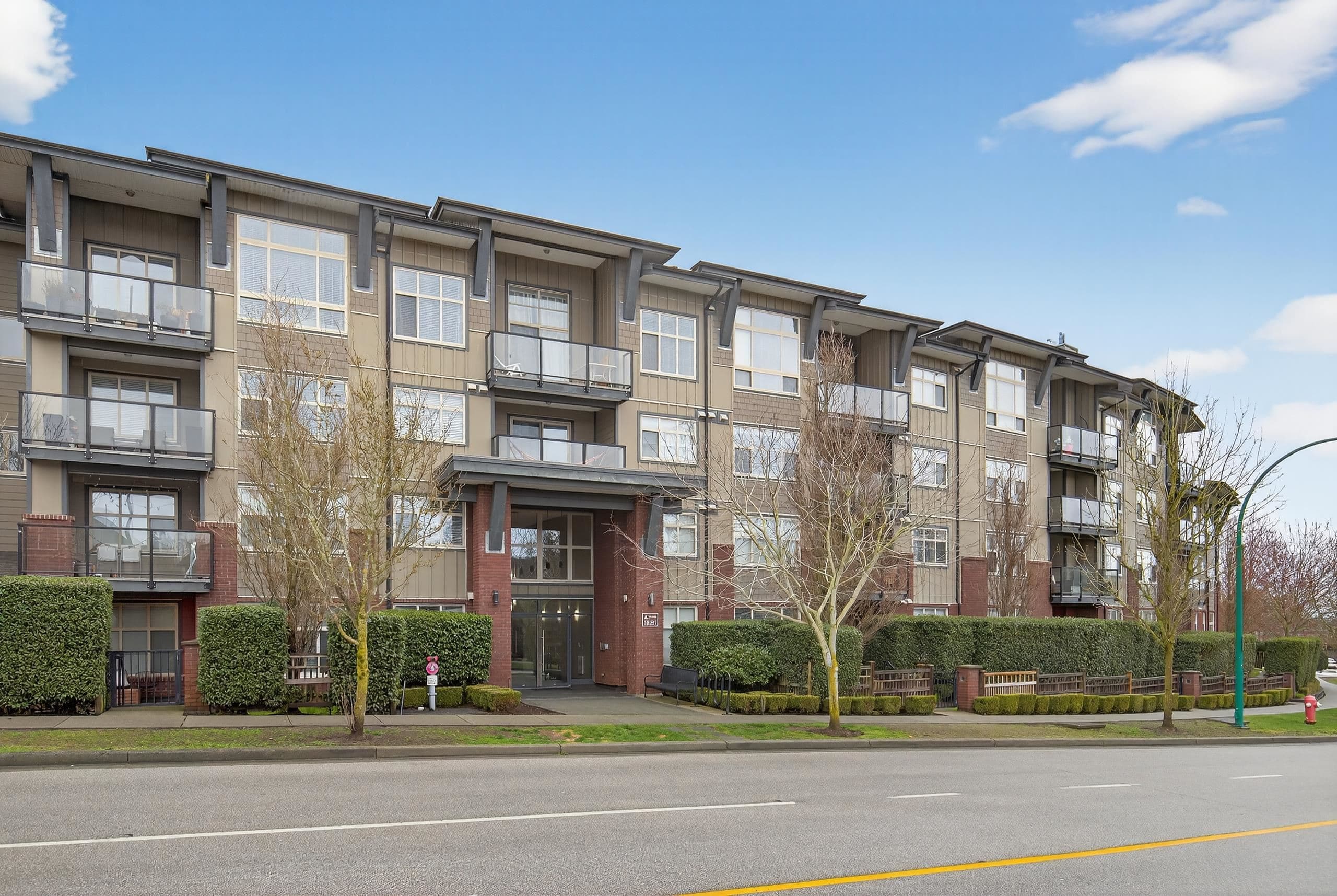 101 - 19201 66a Avenue, Surrey, V4N 6N7 — photo 3