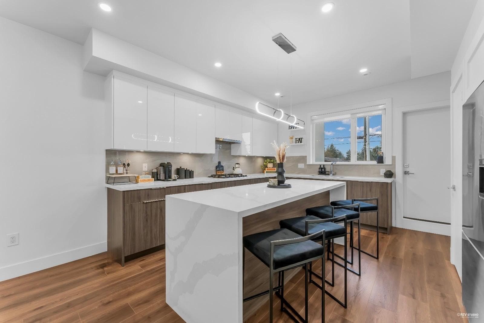 33 - 5858 132 Street, Surrey, V3X 1N1 — photo 5