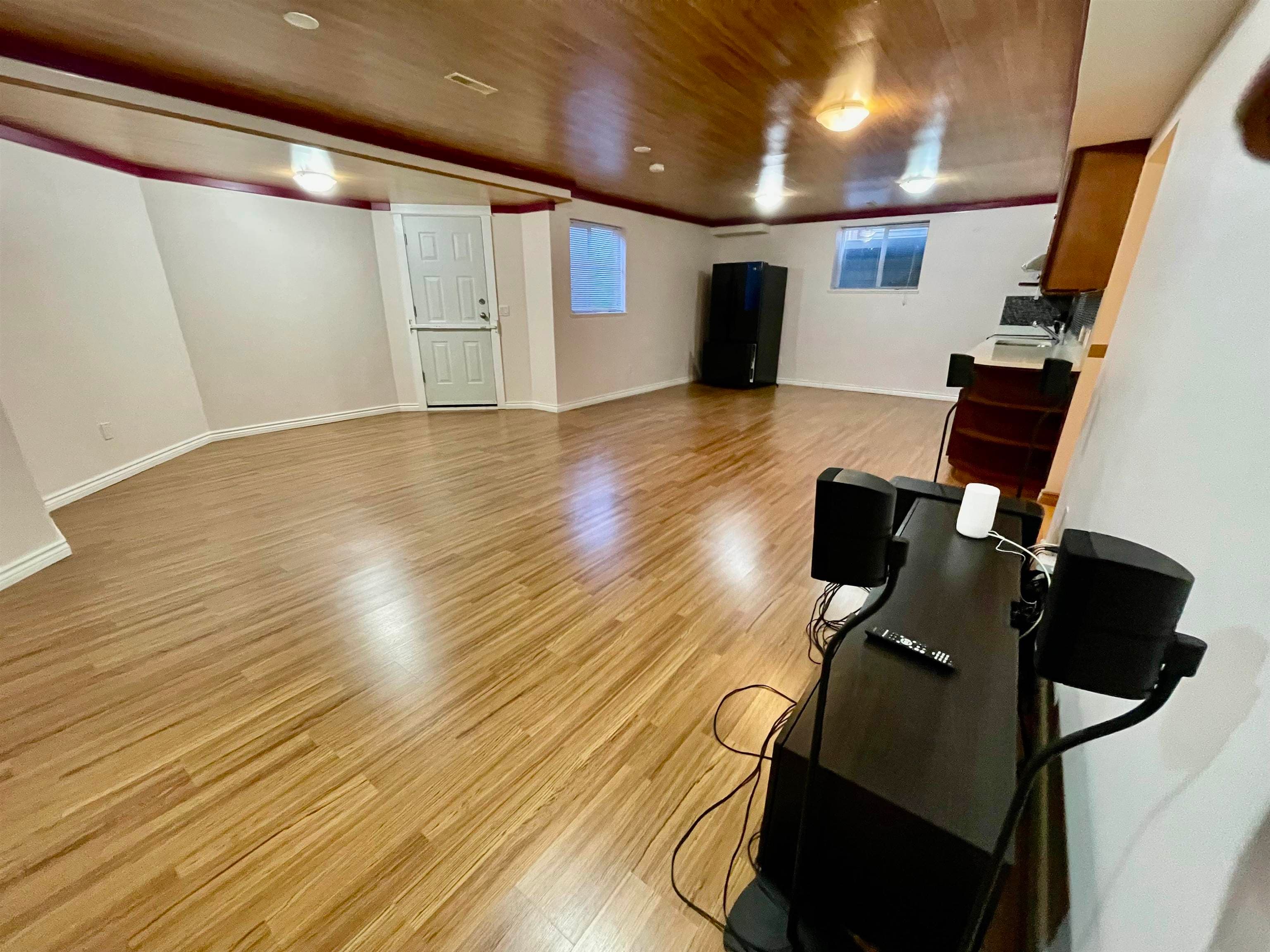 basement - 198xx 69a Avenue, Langley, V2A 3A9 — photo 3