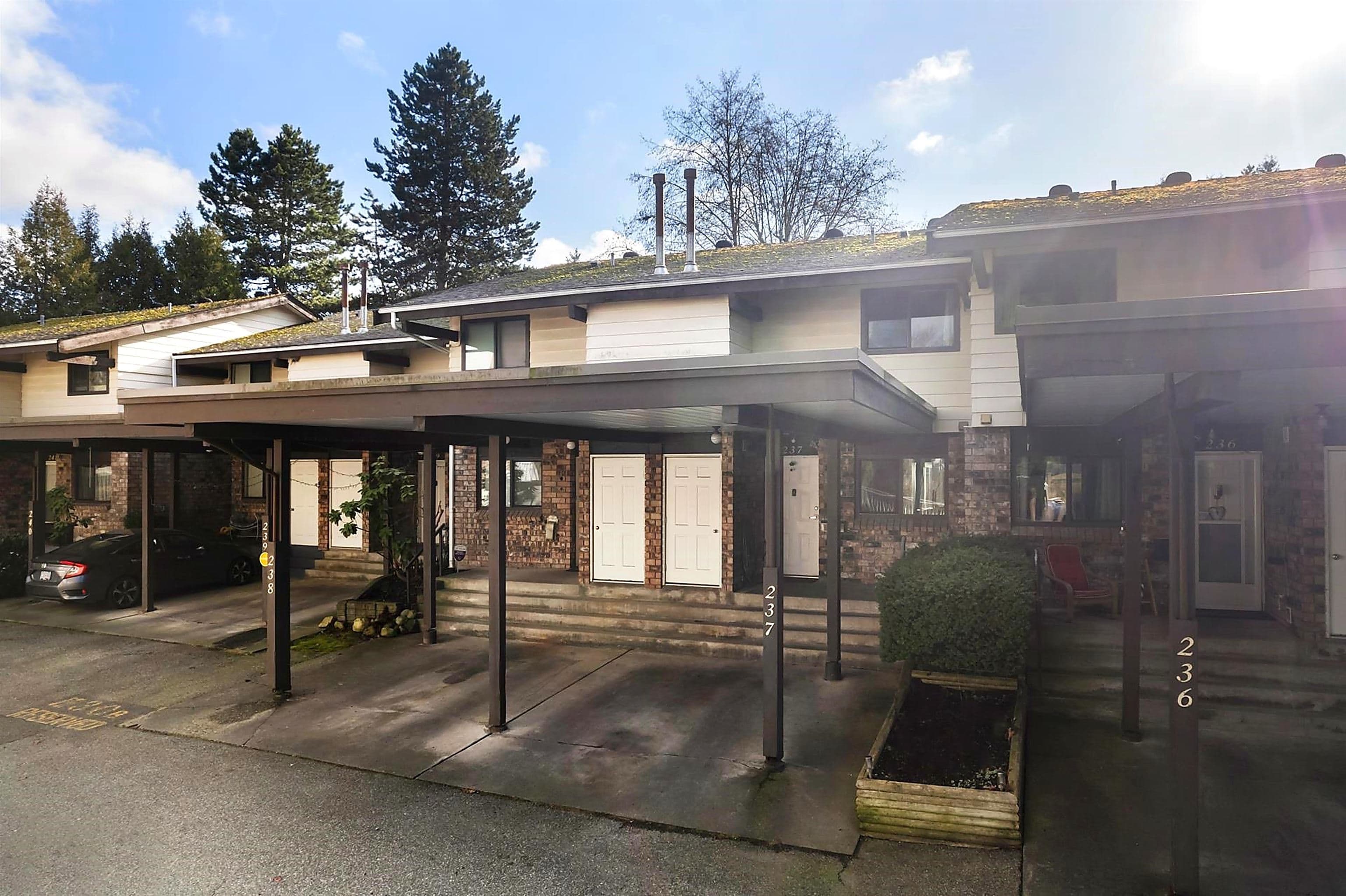 237 - 7447 140 Street, Surrey
