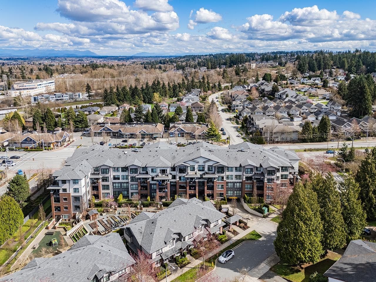 205 - 2960 151 Street, Surrey, V4P 0G3 — photo 2