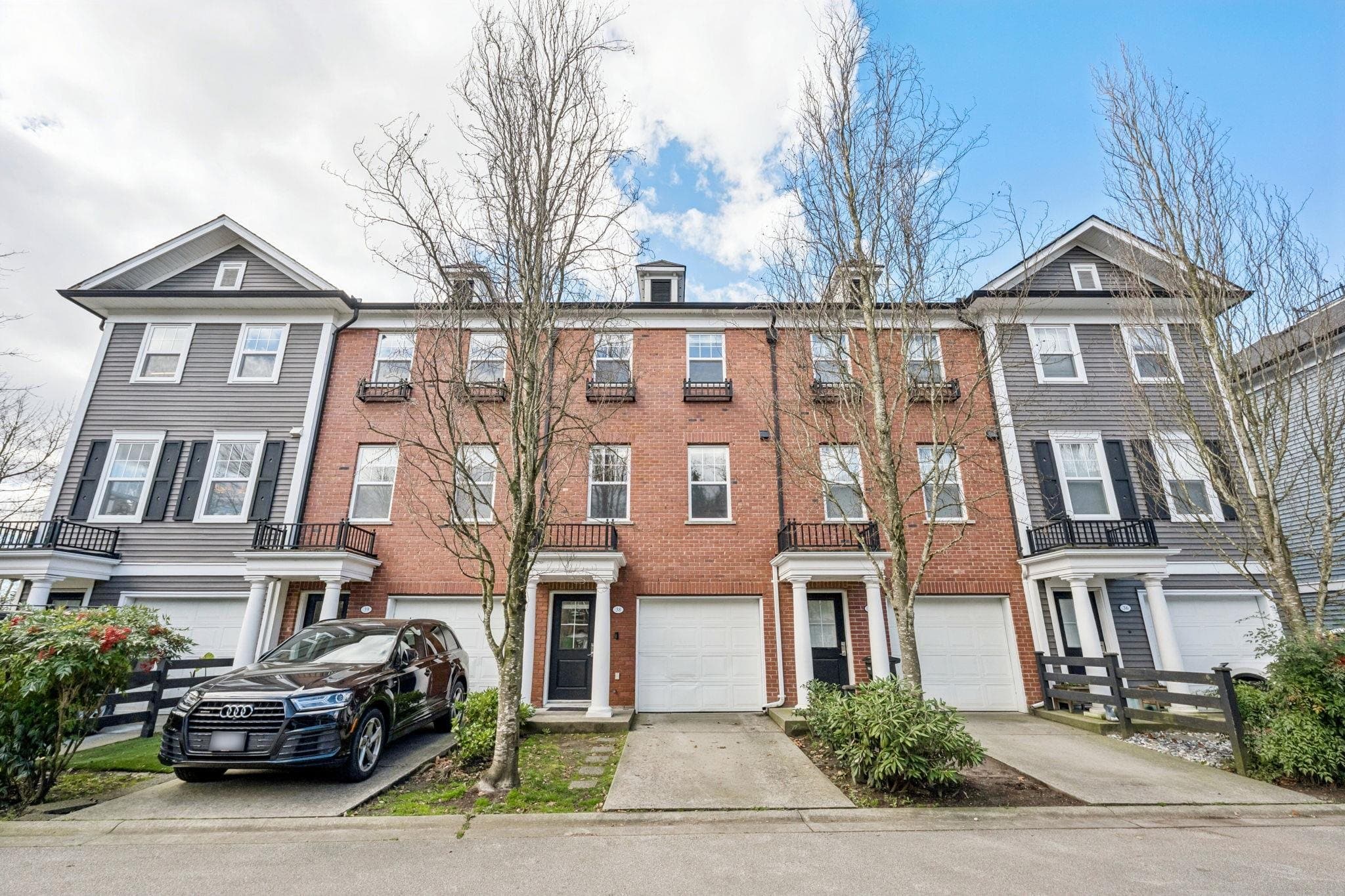 38 - 19572 Fraser Way, Pitt Meadows — sold
