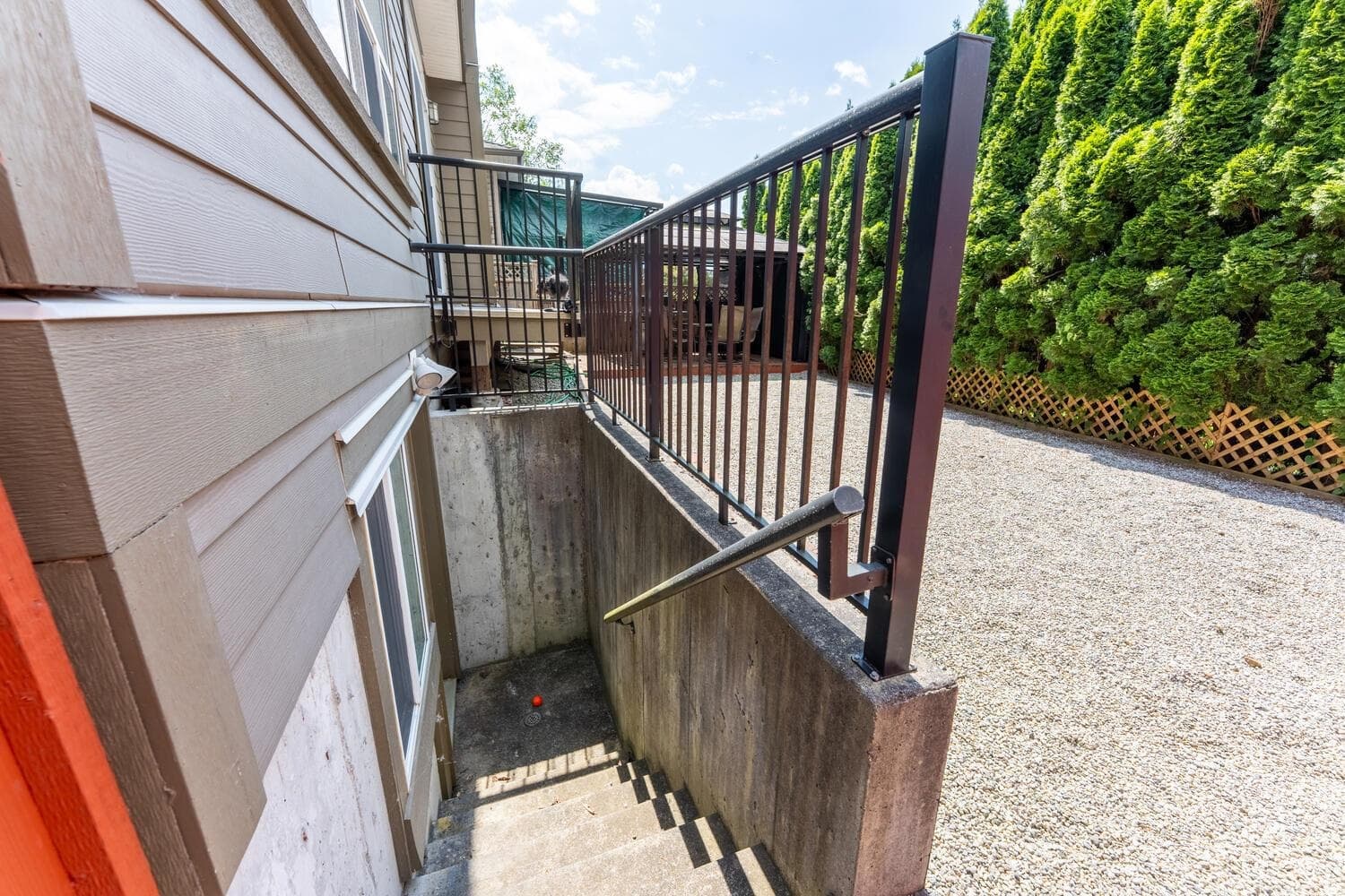 4027 Joseph Place, Port Coquitlam, V3B 0C2 — photo 4