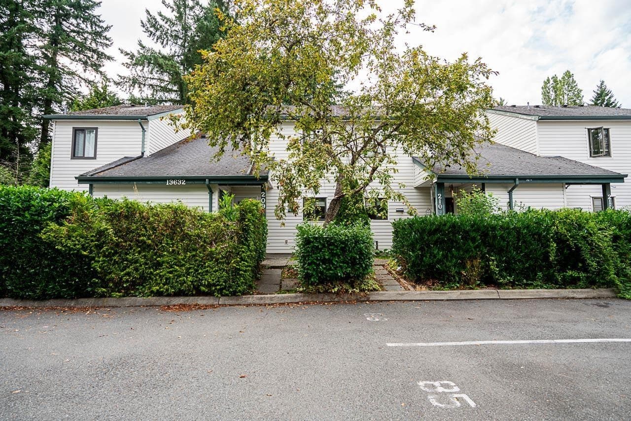 208 - 13632 67 Avenue, Surrey