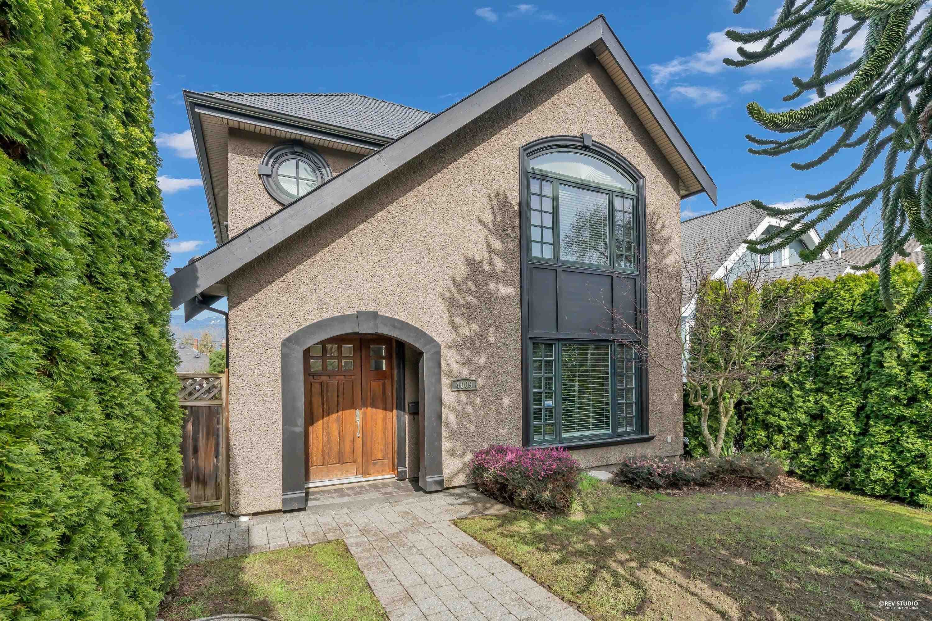 4009 W 11th Avenue, Vancouver