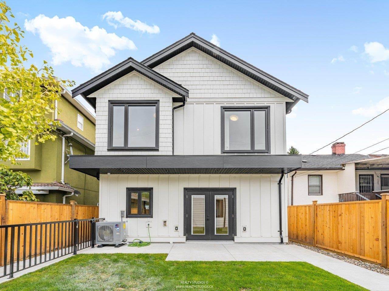 2 - 4257 Knight Street, Vancouver