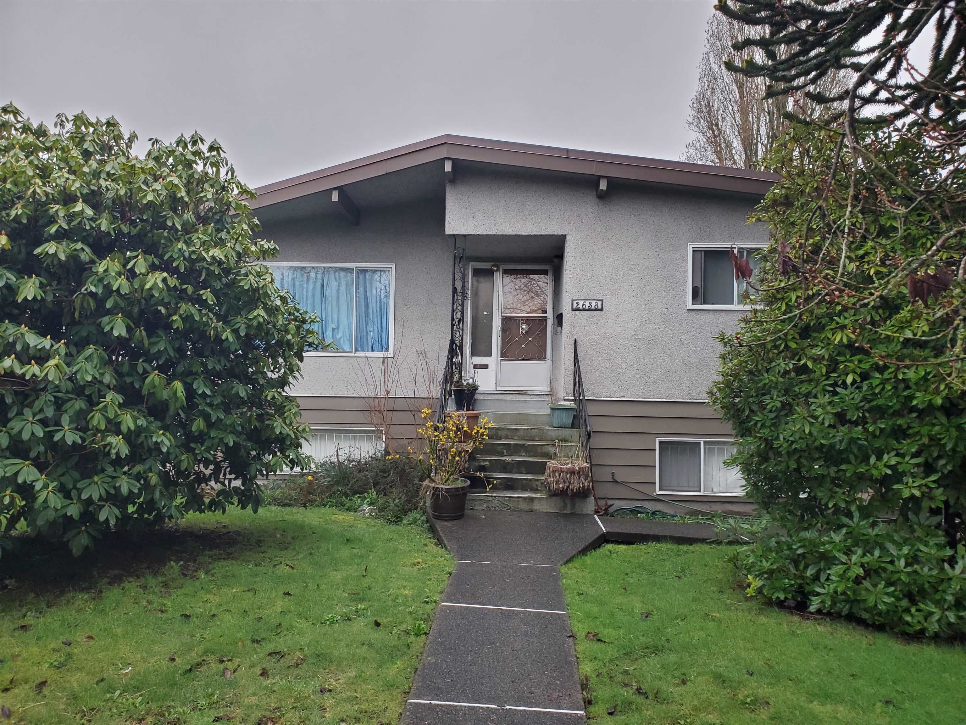 2638 E 49th Avenue, Vancouver