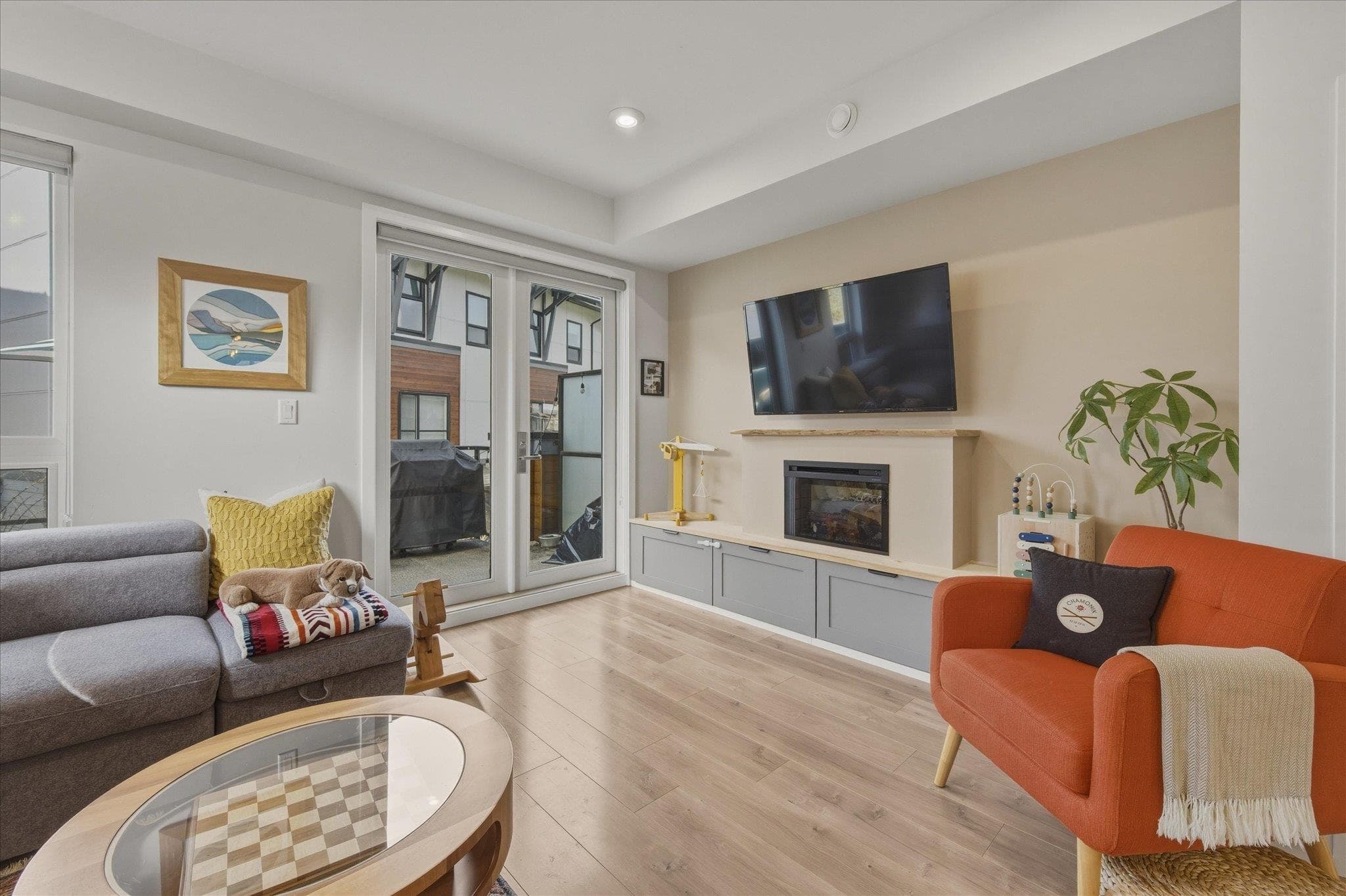 87 - 1188 Main Street, Squamish, V8B 0Z3 — photo 3