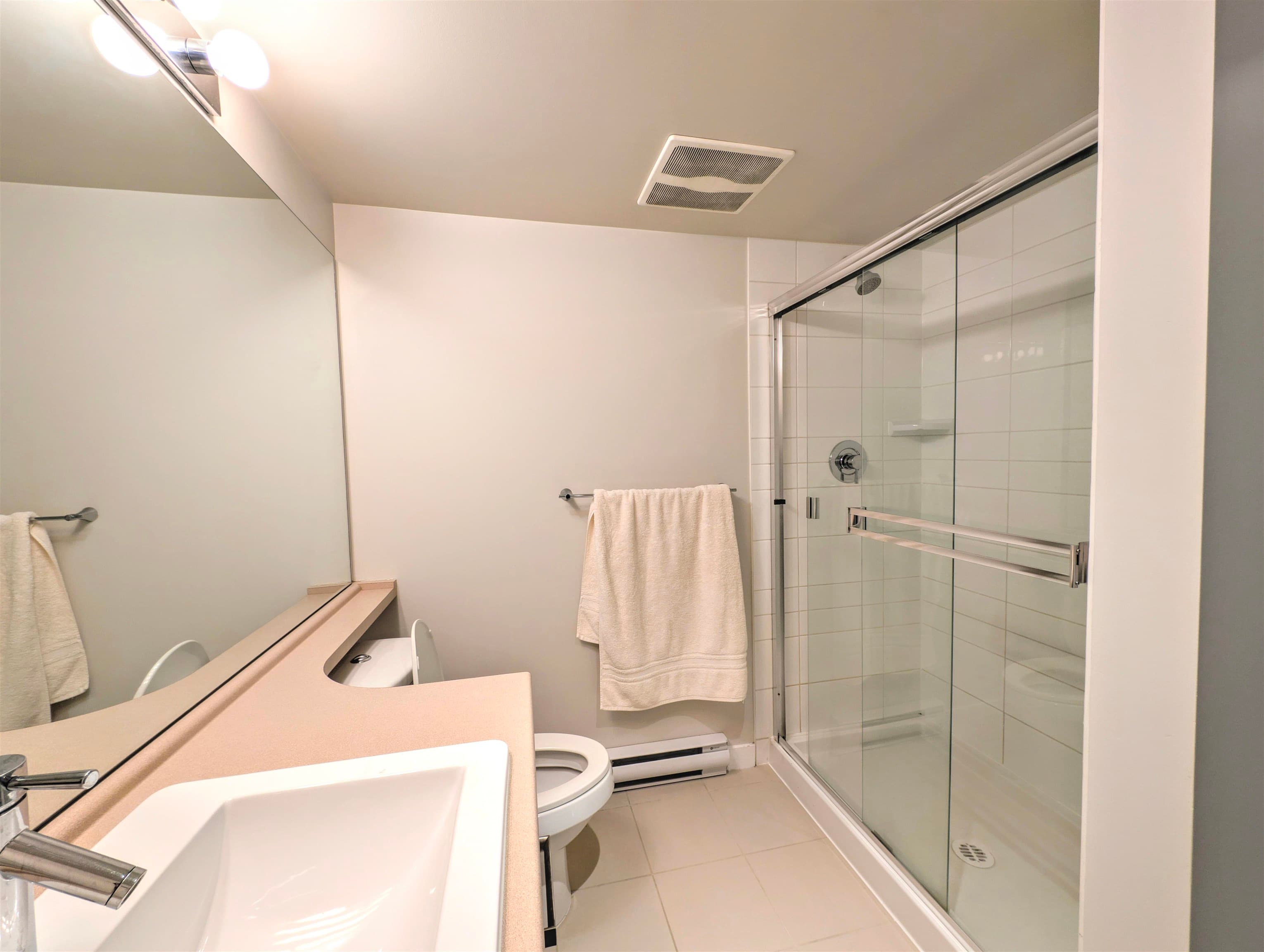 235 - 9500 Odlin Road, Richmond, V6V 1C8 — photo 4