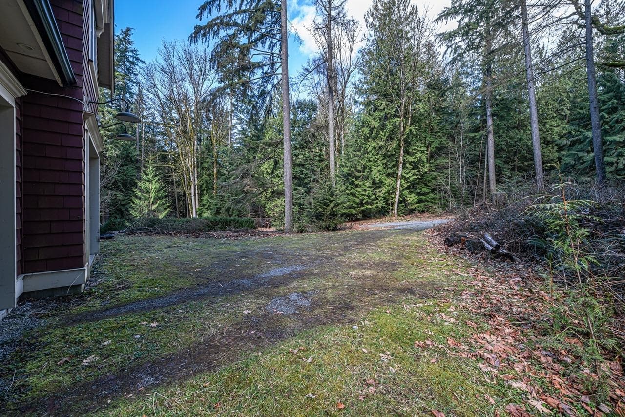 5028 Sumas Mountain Road, Abbotsford, V3G 3C1 — photo 2