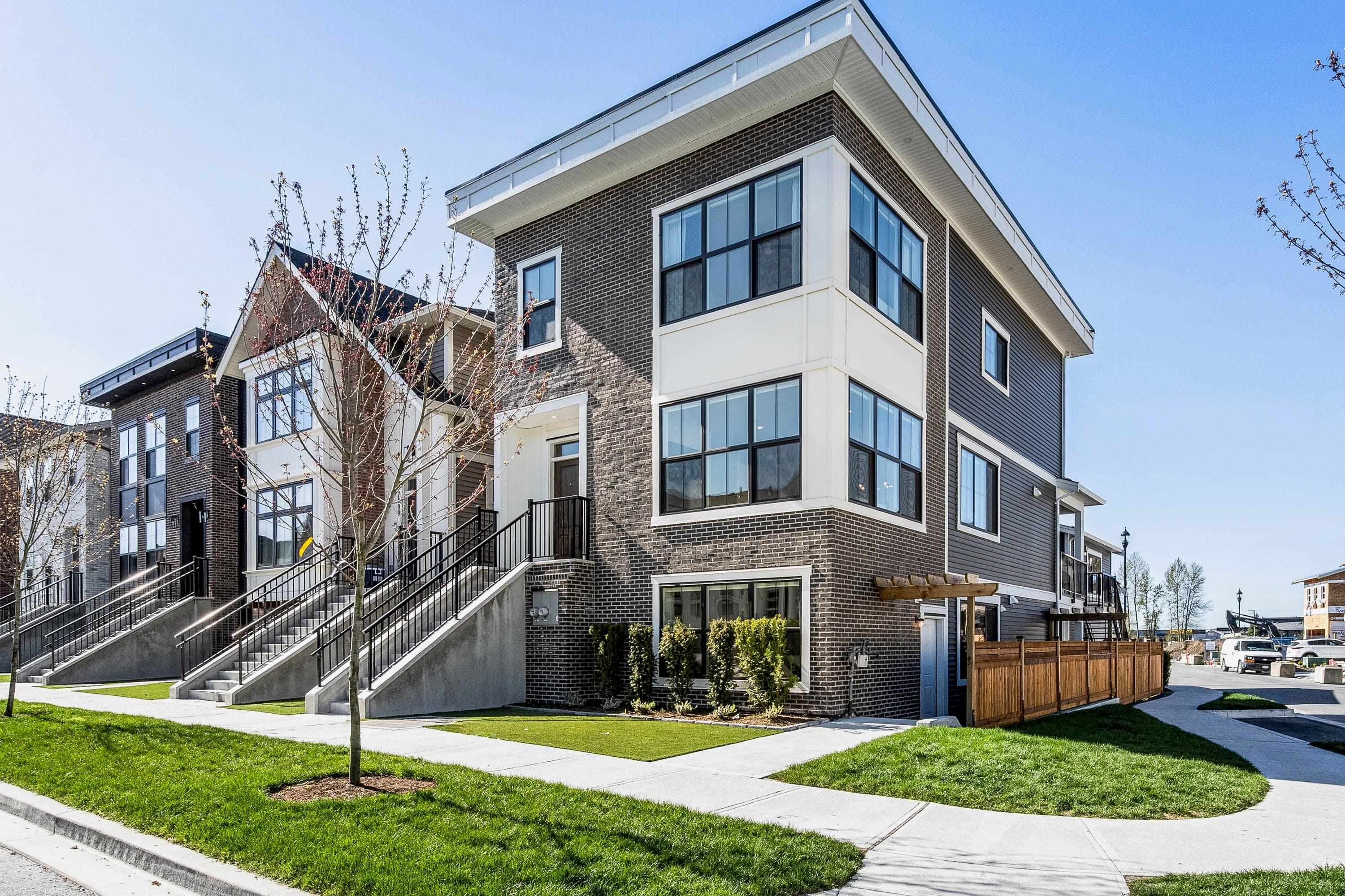 7103 Copperwood Street, Chilliwack