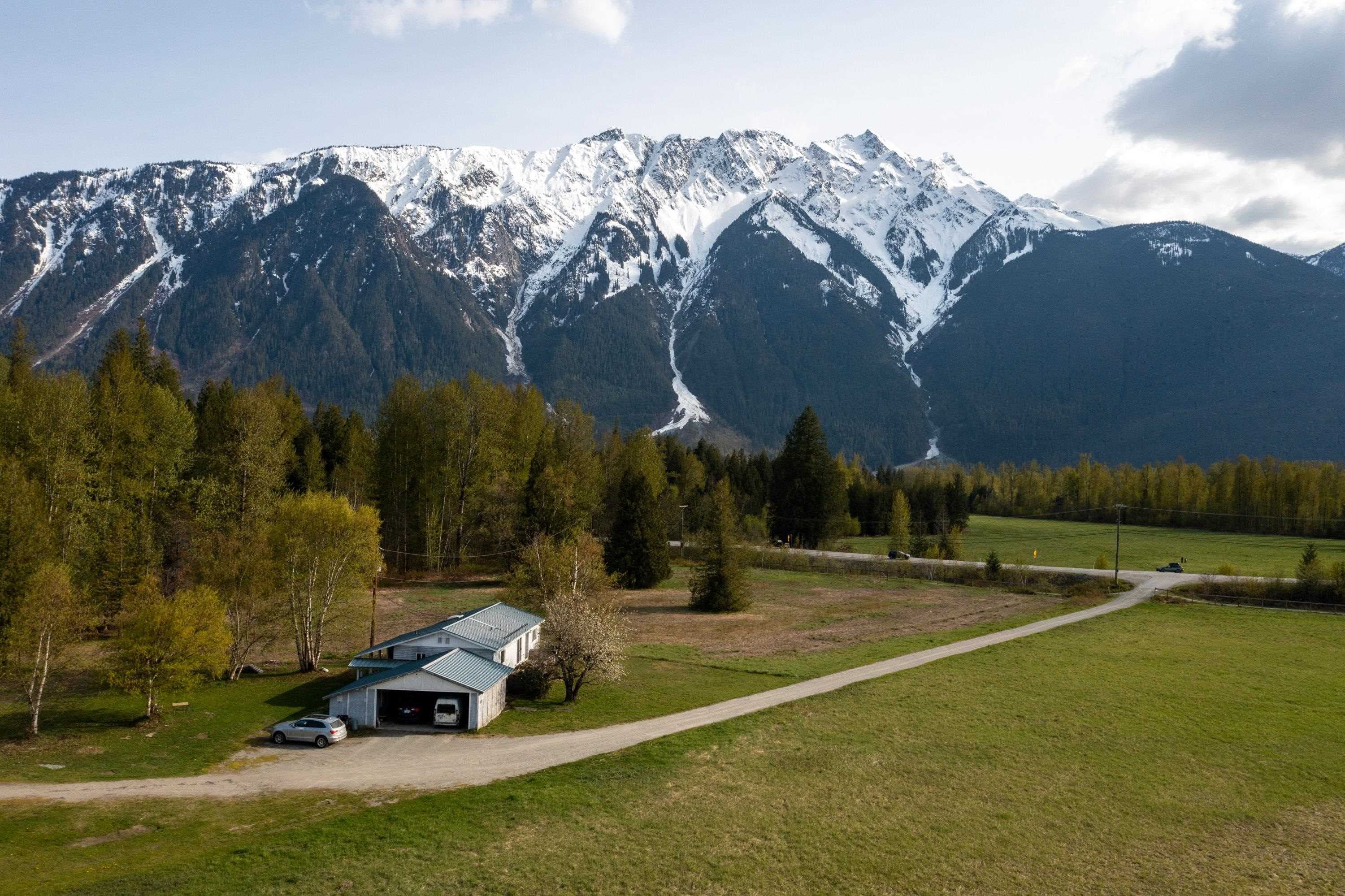1691 Highway 99, Pemberton