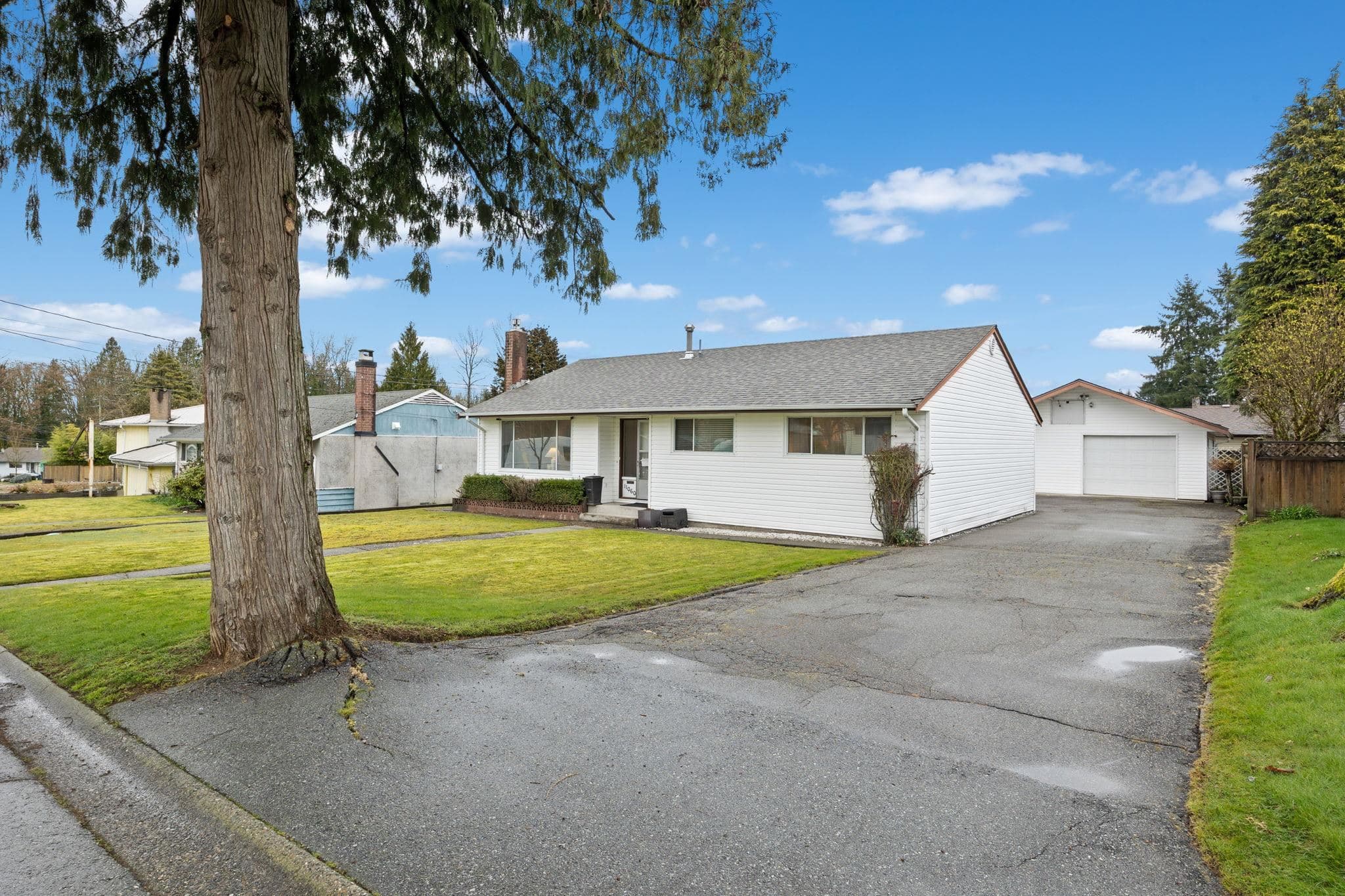 11060 Wren Crescent, Surrey — sold