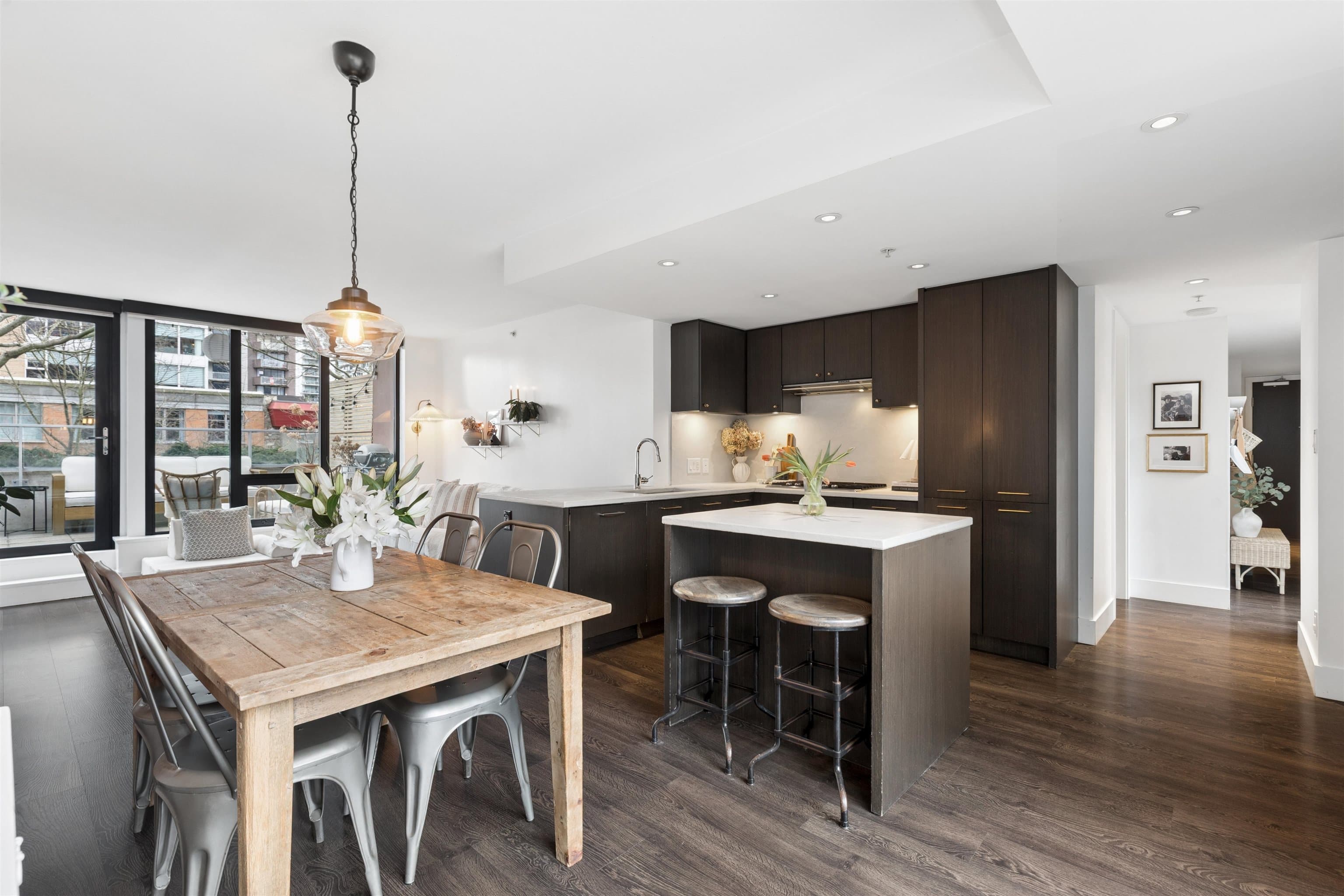 303 - 150 W 15th Street, North Vancouver — sold