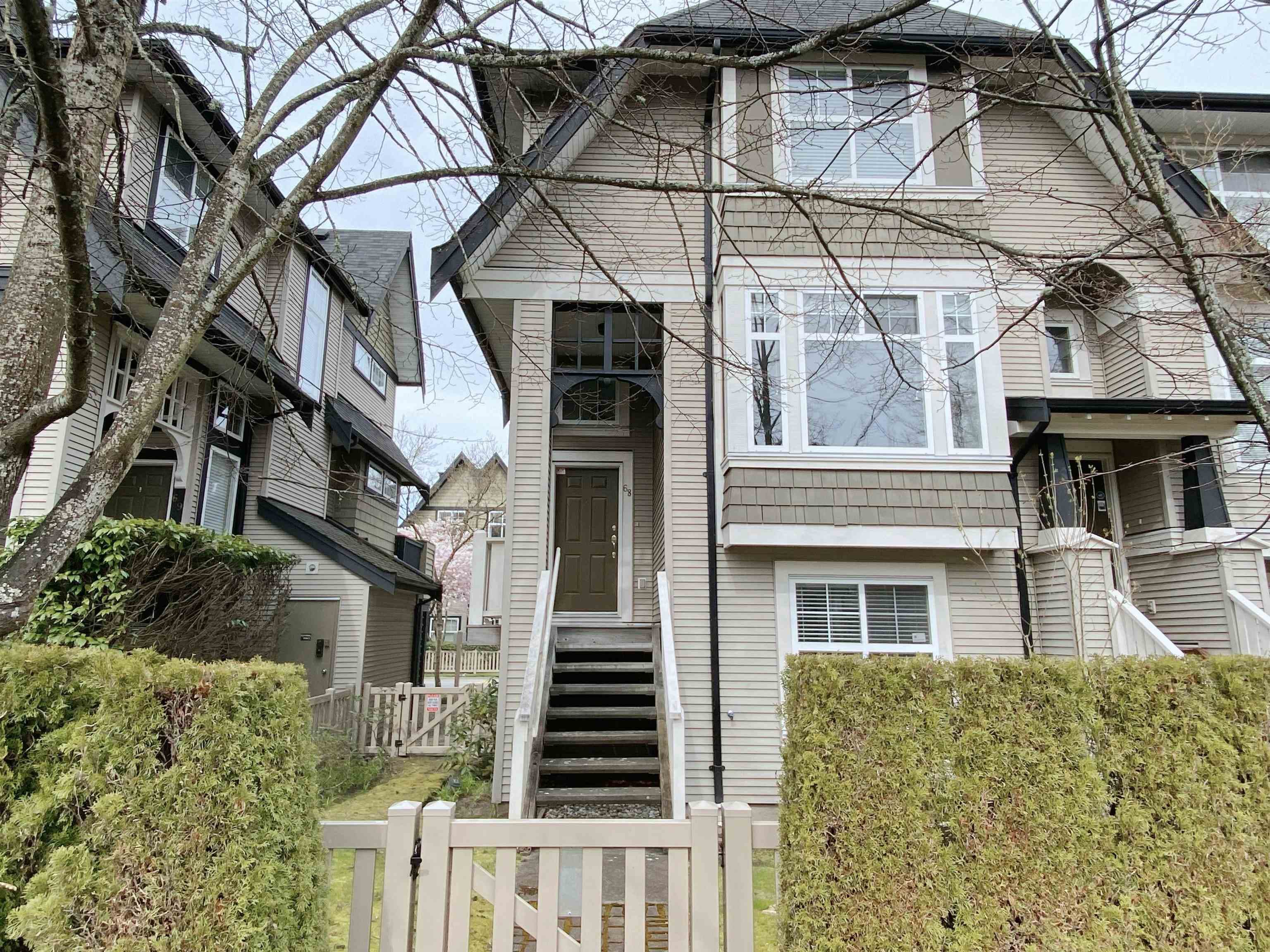 68 - 6888 Robson Drive, Richmond — sold