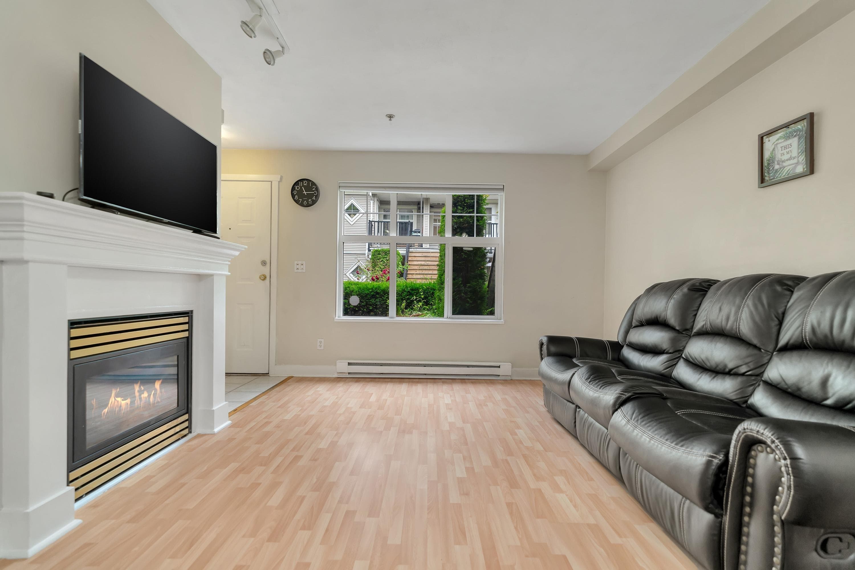 16 - 7071 Edmonds Street, Burnaby, V3N 1A3 — photo 4