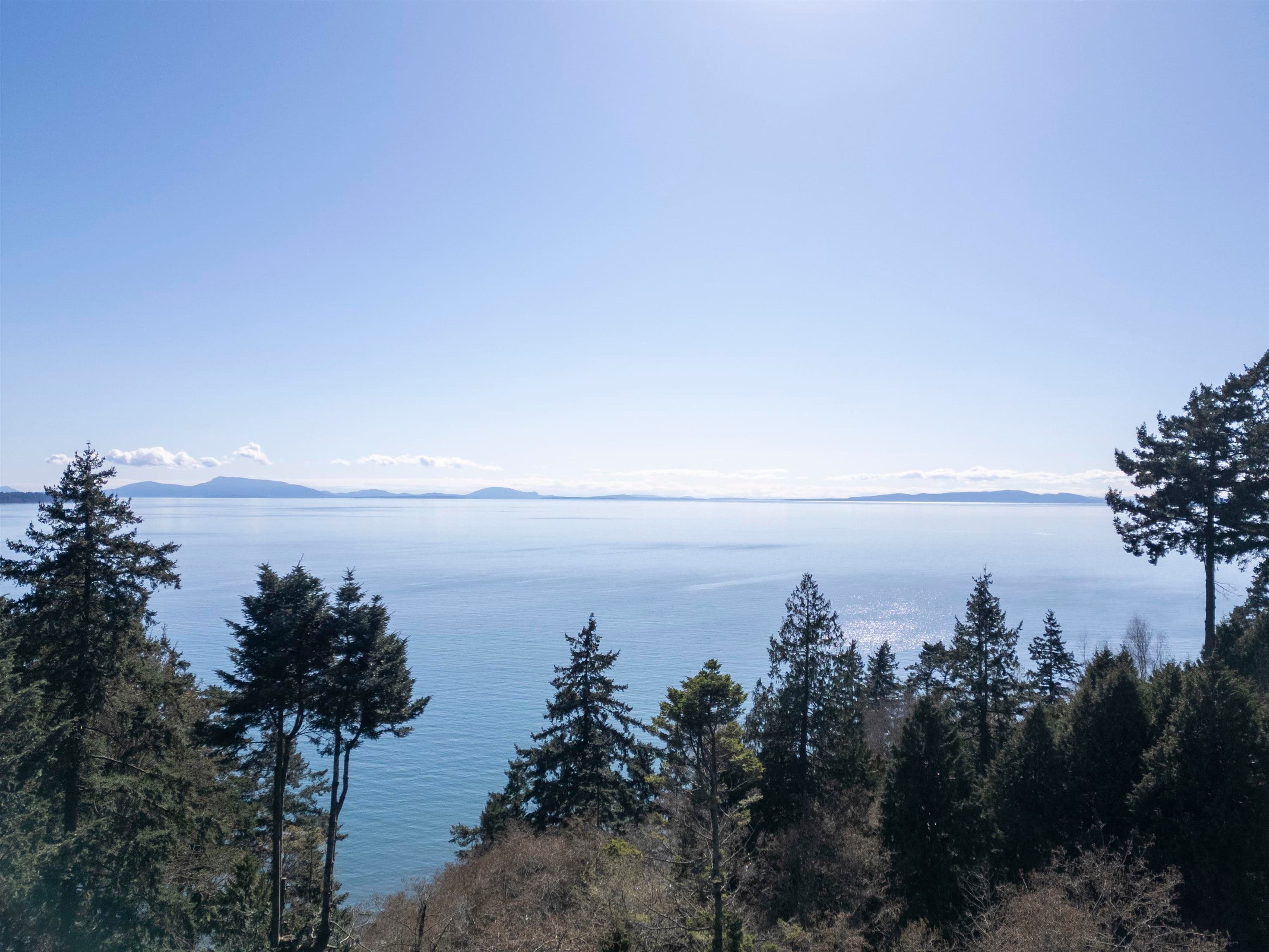 13922 Terry Road, White Rock