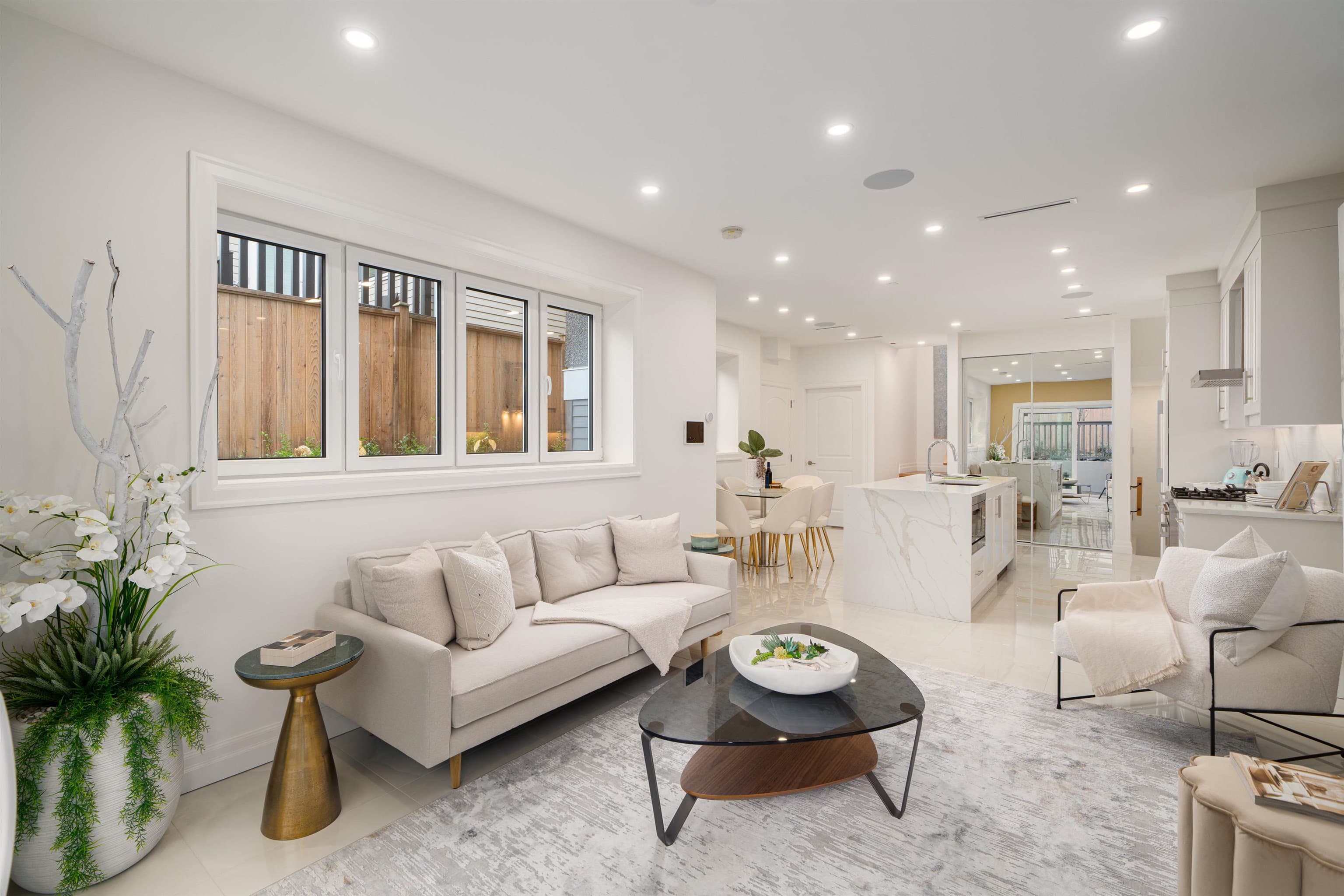 2523 W 8th Avenue, Vancouver