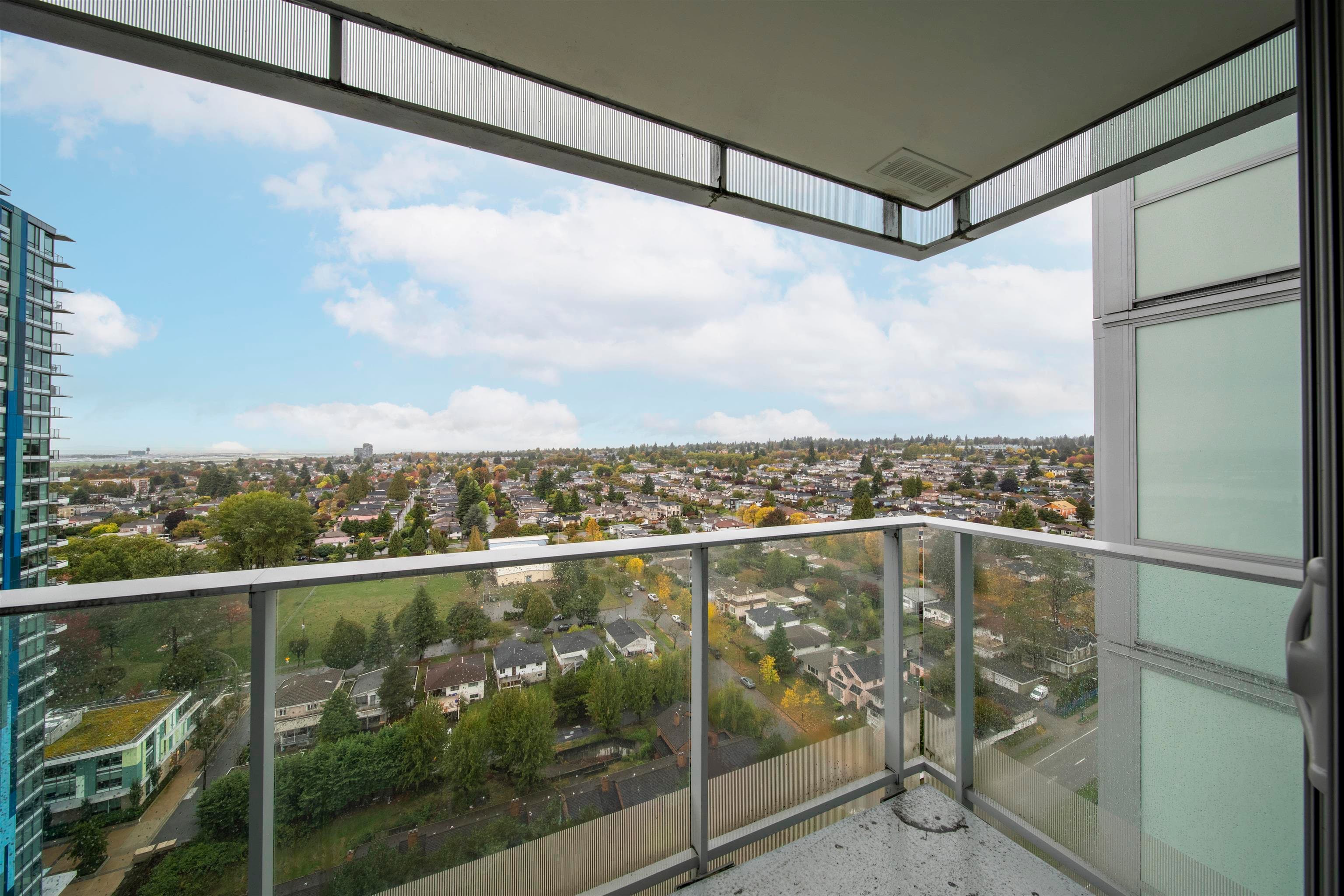 2401 - 8131 Nunavut Lane, Vancouver, V5X 0E2 — photo 3