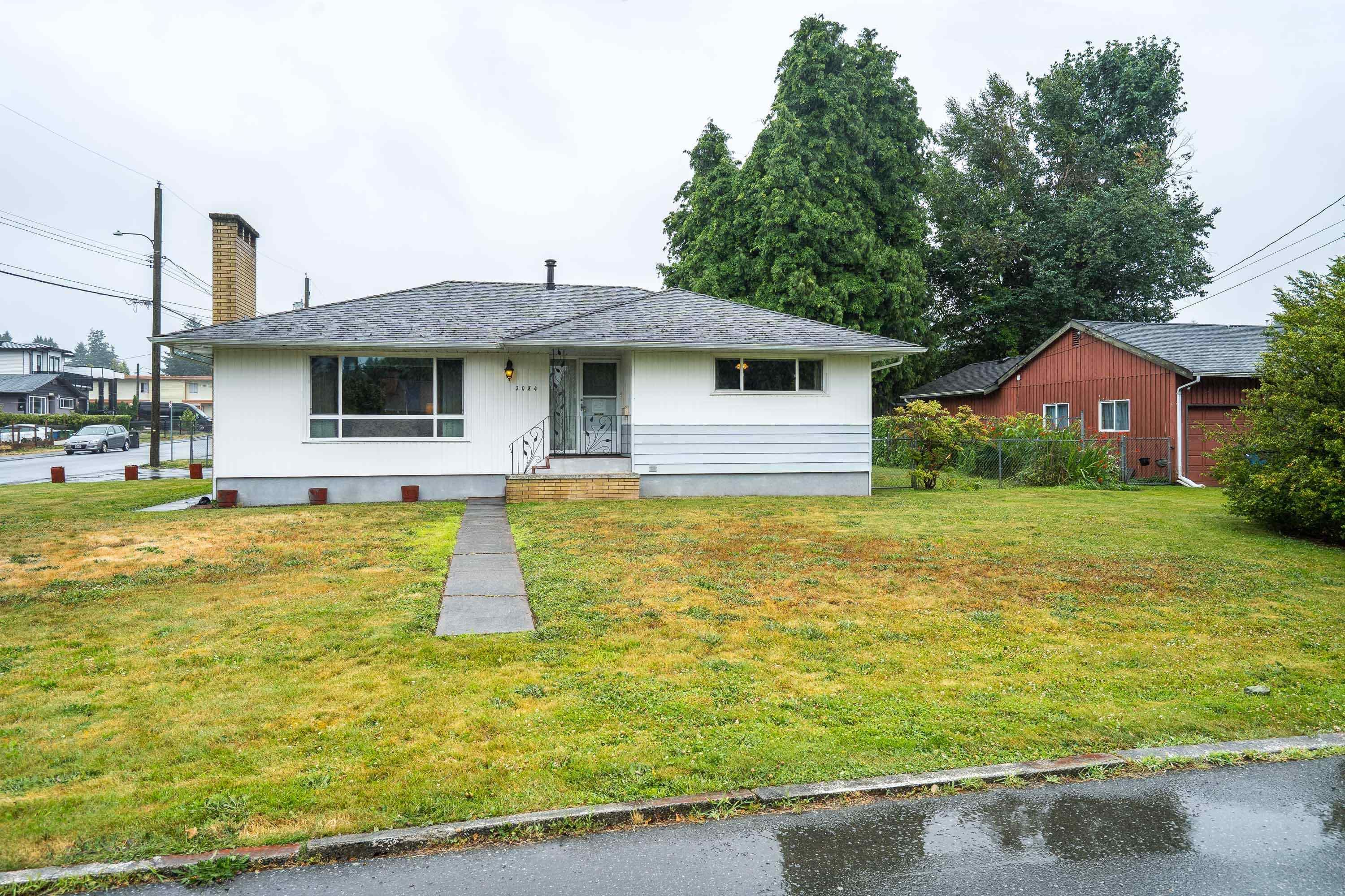 2084 Hollyberry Court, Abbotsford, V2S 3X2 — photo 1