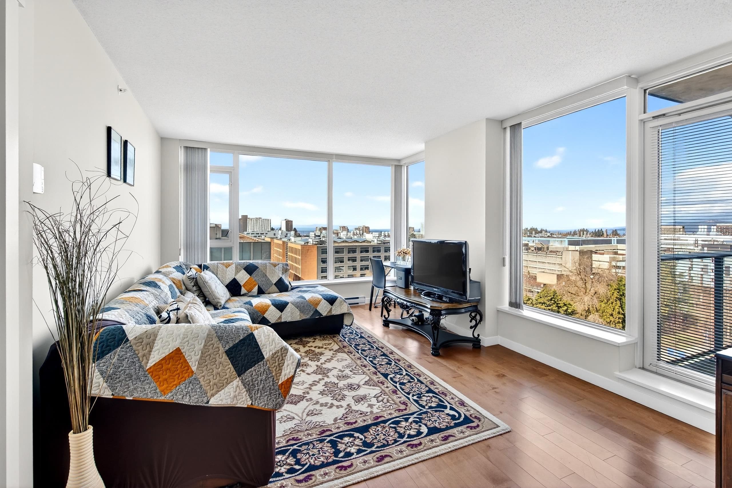 1502 - 5868 Agronomy Road, Vancouver, V6T 0B5 — photo 4