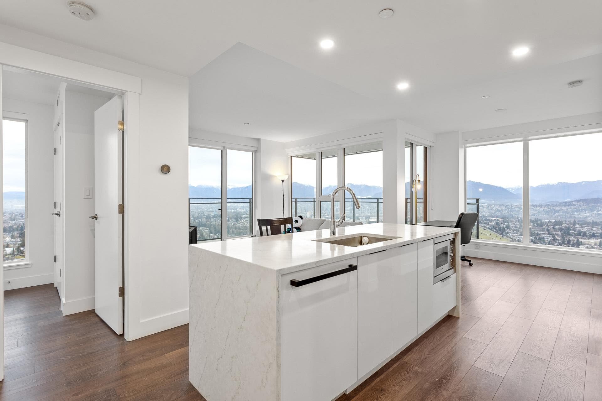 3608 - 4711 Hazel Street, Burnaby, V5H 0J9 — photo 4