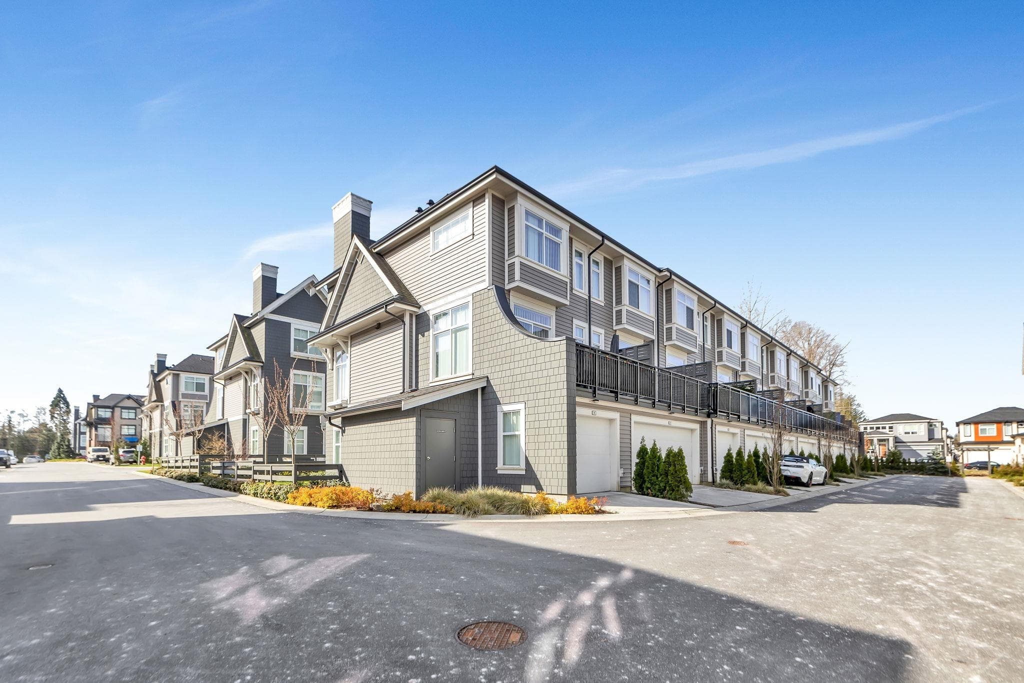42 - 14151 58a Avenue, Surrey, V3X 0L1 — photo 4