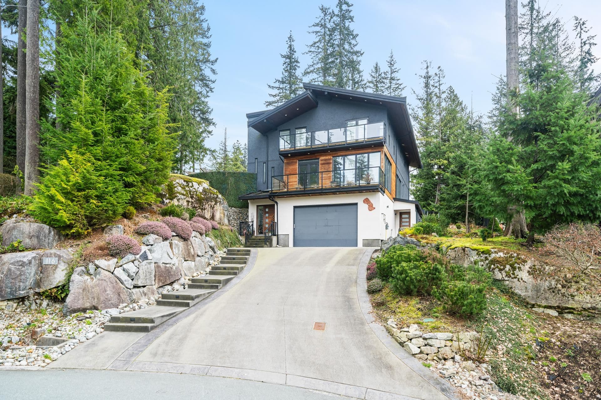 116 Deerview Lane, Anmore