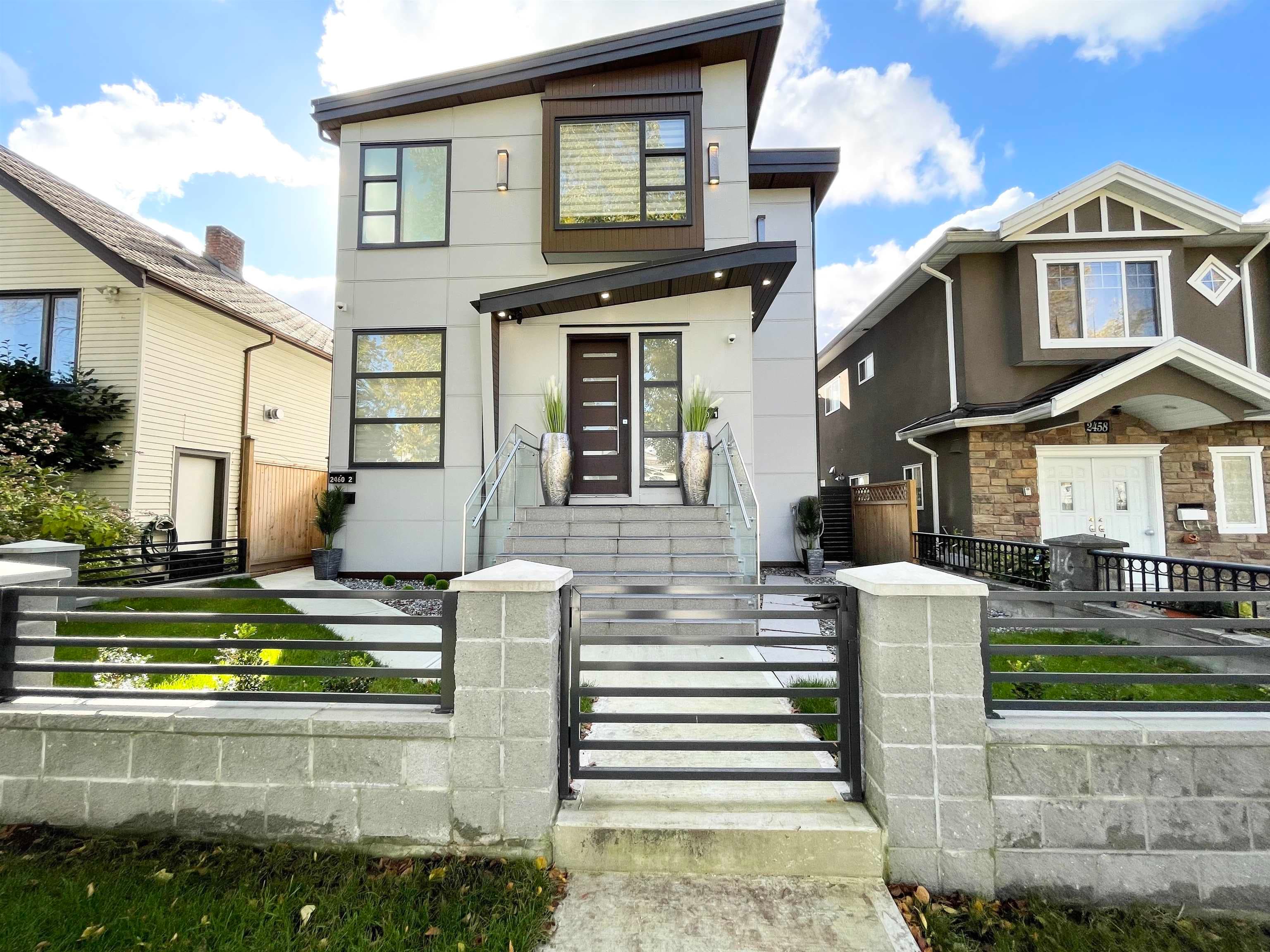 2460 E 19th Avenue, Vancouver