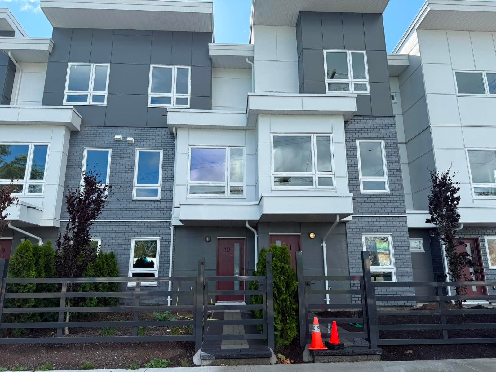 10 - 3033 Shell Road, Richmond