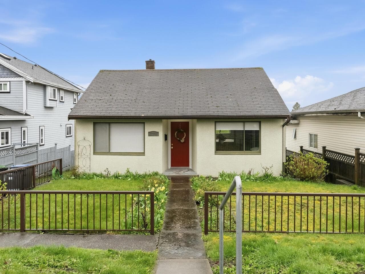 2206 Eighth Avenue, New Westminster