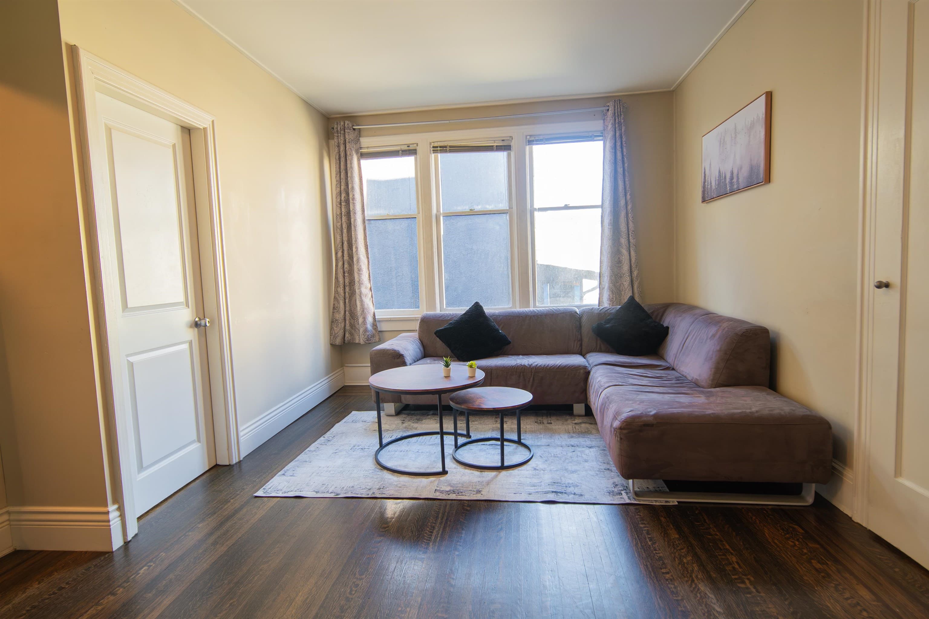 5 - 935 Jervis Street, Vancouver, V6E 2B5 — photo 1