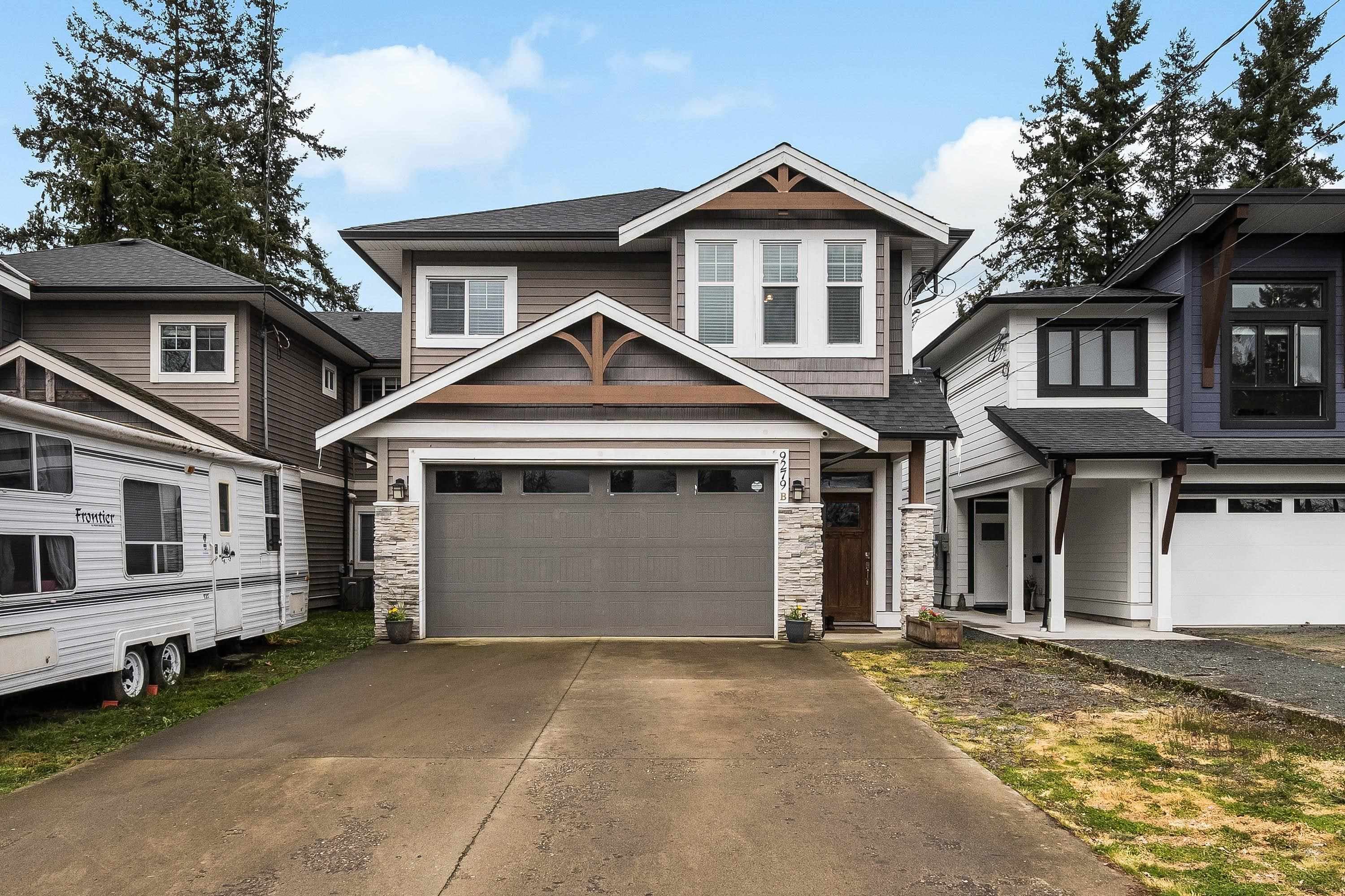 B - 9279 Carleton Street, Chilliwack