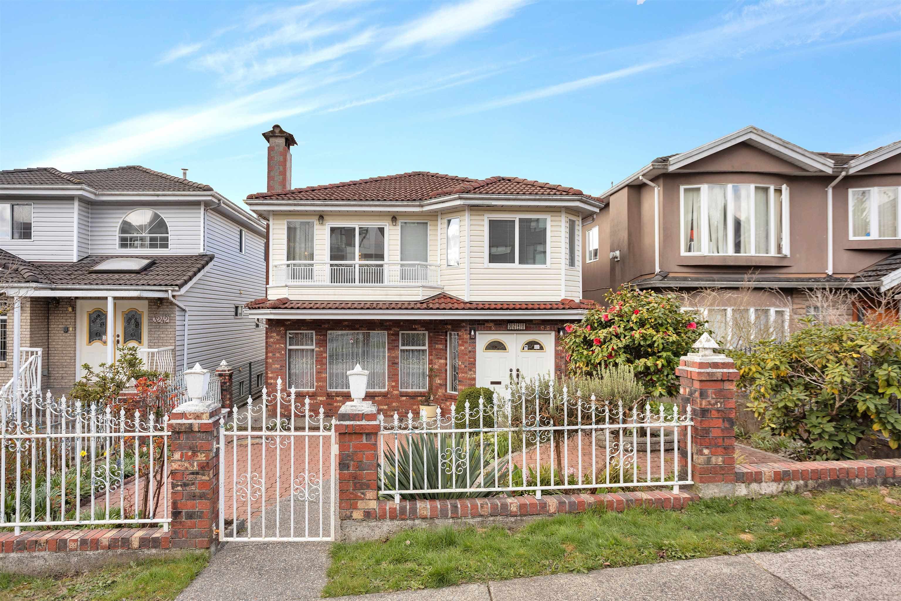 3240 Clive Avenue, Vancouver