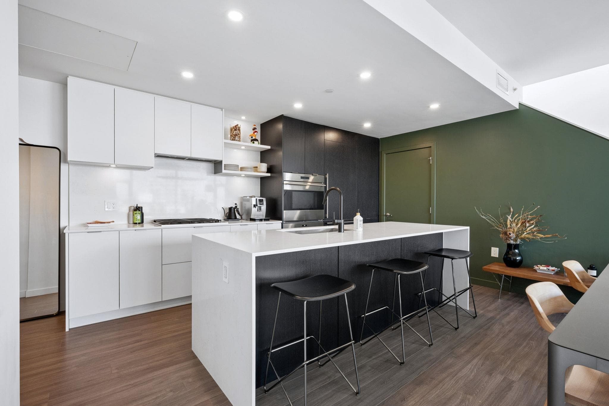 802 - 210 E 5th Avenue, Vancouver, V5T 0K1 — photo 5