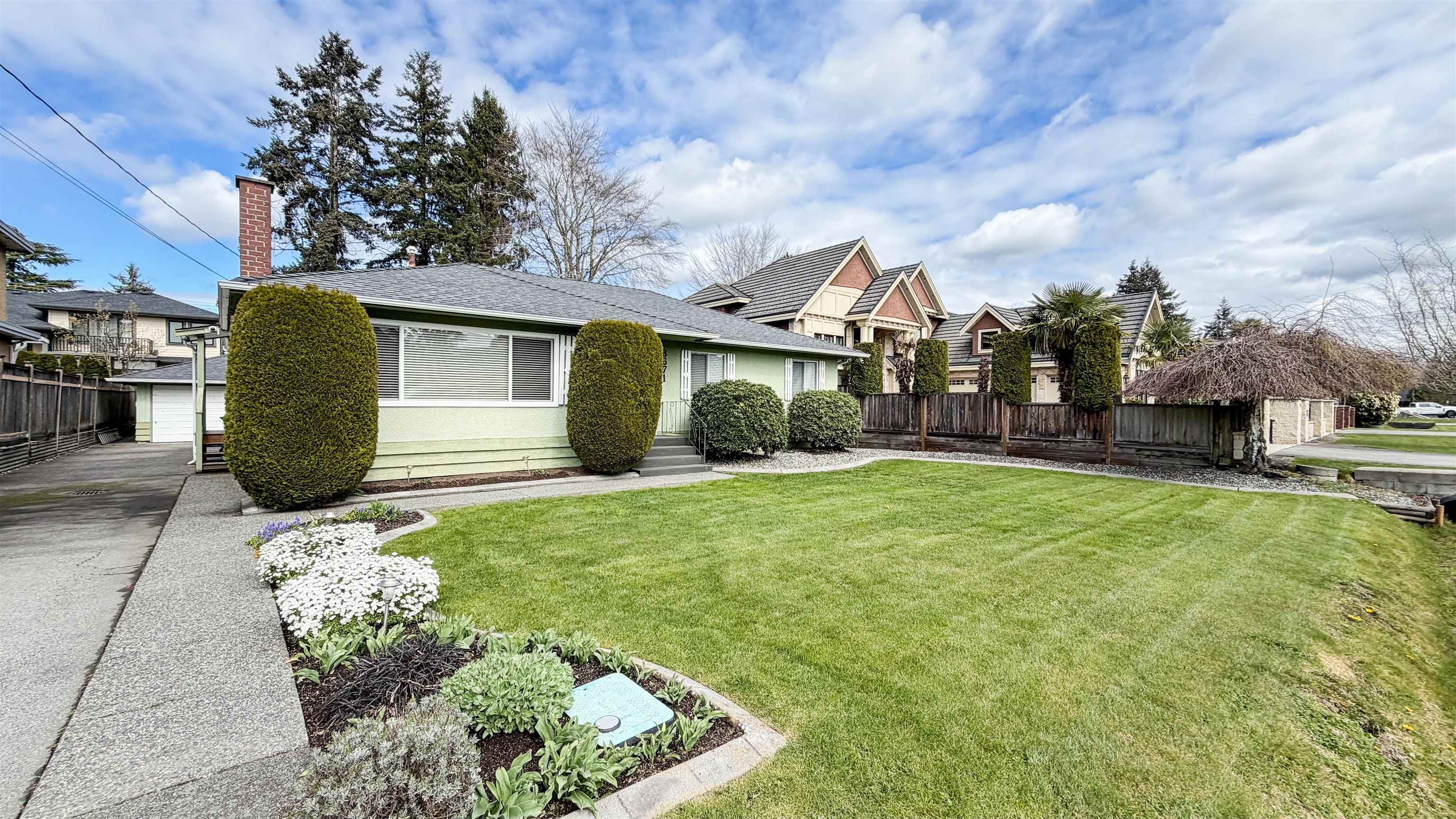8671 Mowbray Road, Richmond — sold