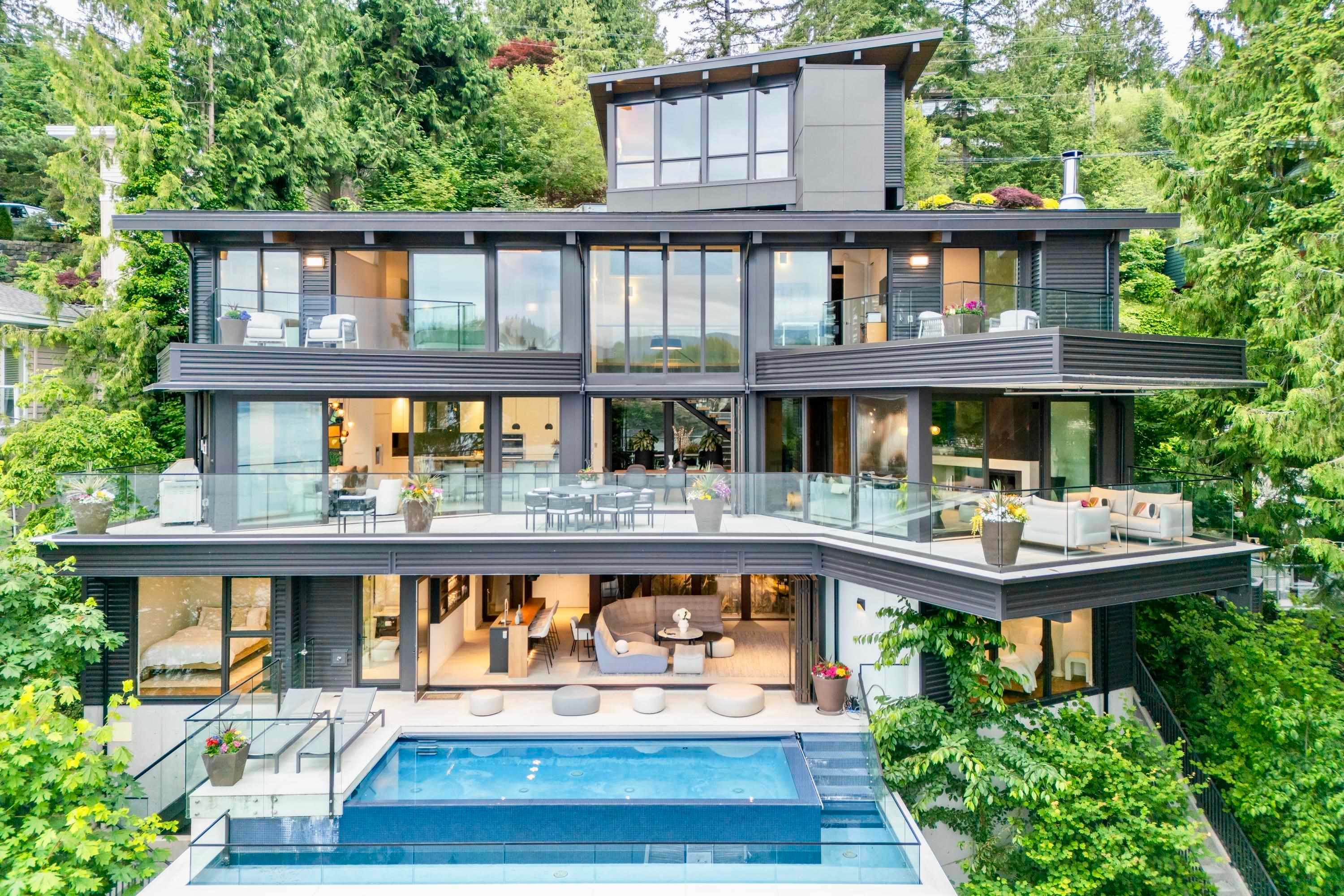 1840 Naomi Place, North Vancouver