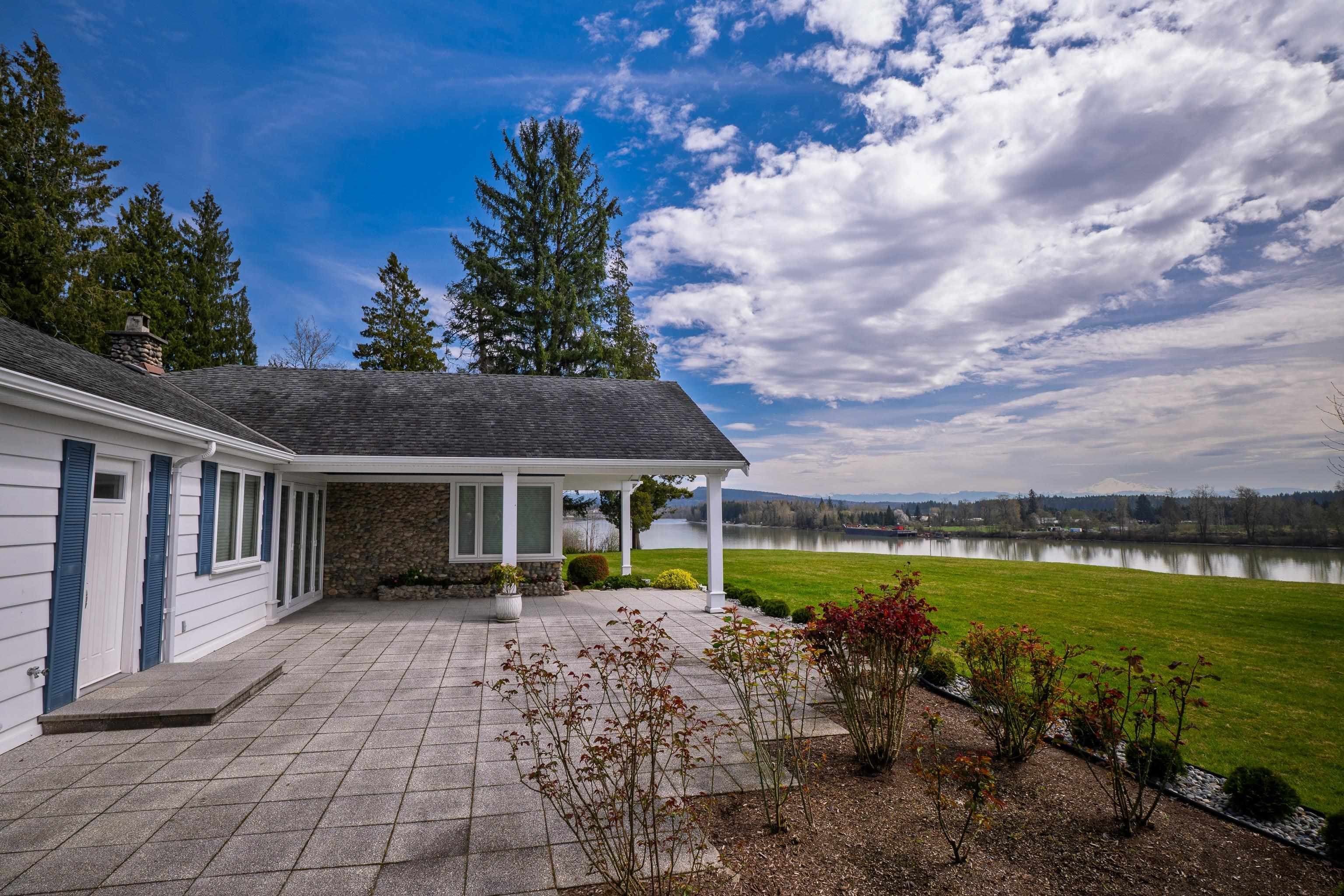 11446 River Wynd Street, Maple Ridge