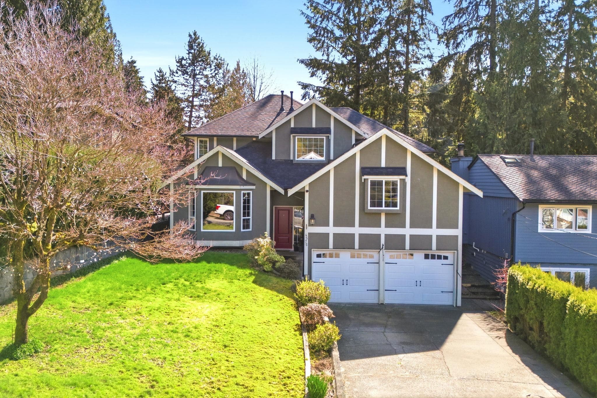4575 Cliffmont Road, North Vancouver — sold