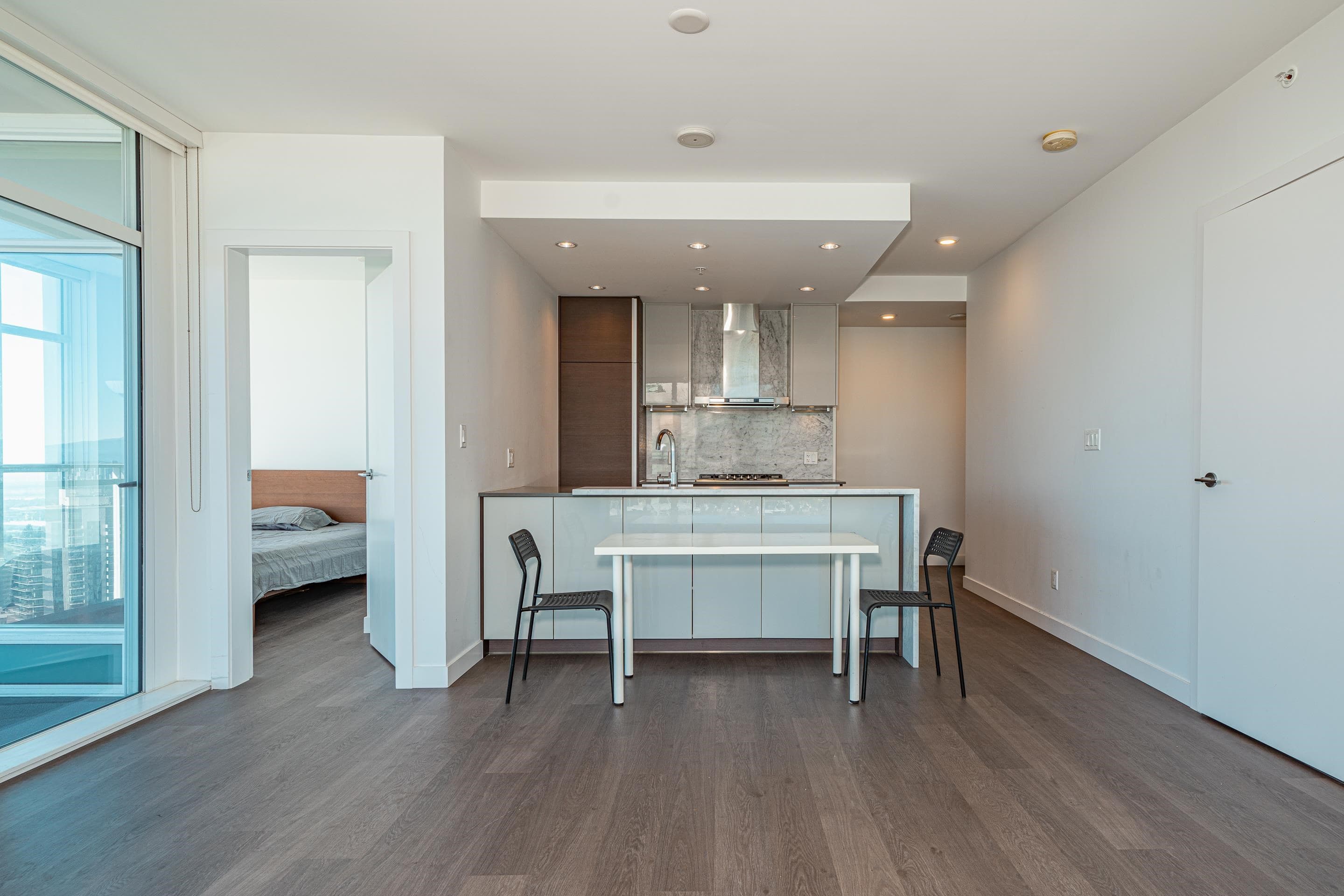 4010 - 4670 Assembly Way, Burnaby, V5H 0H3 — photo 5