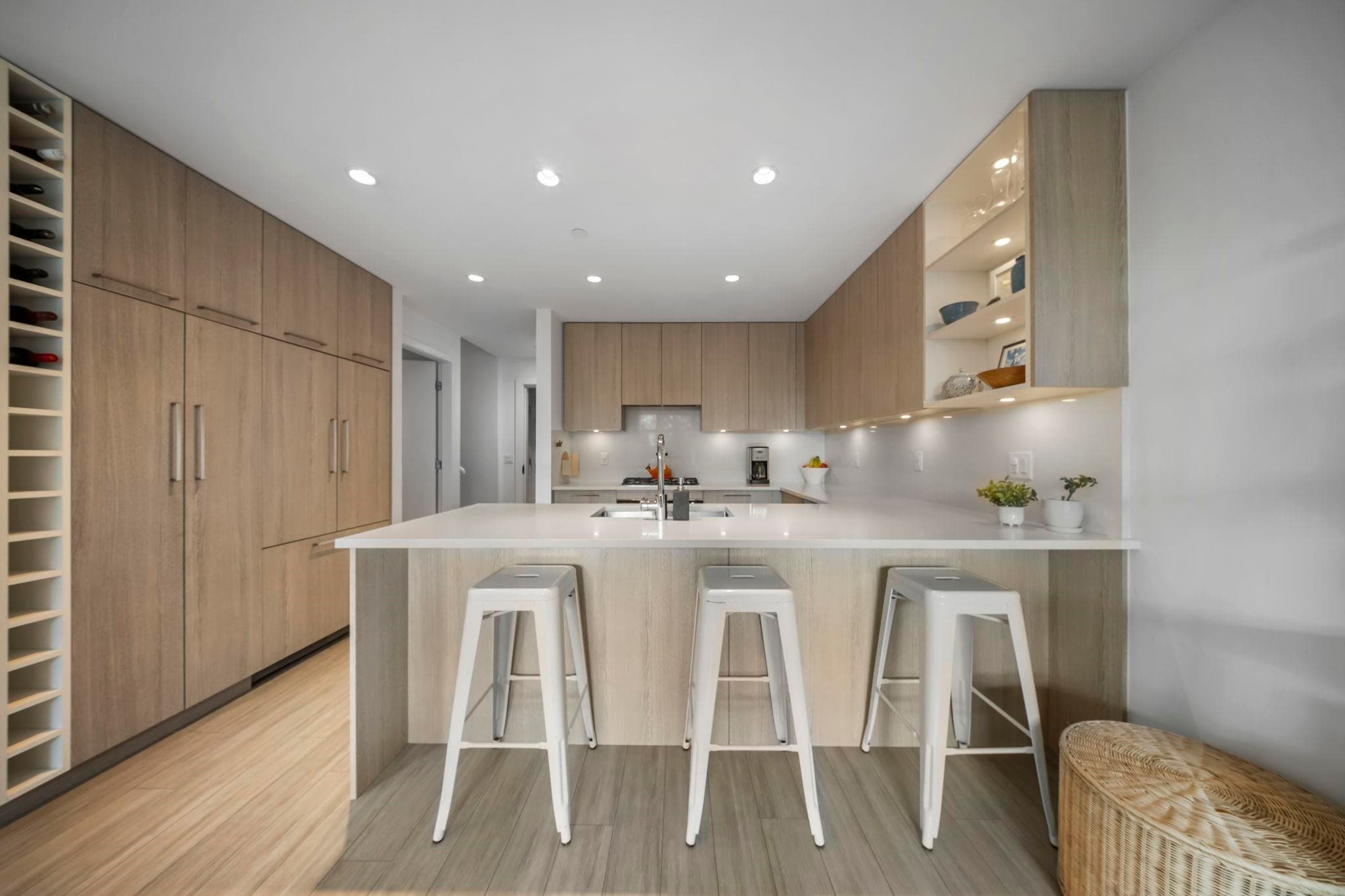 110 - 707 E 3rd Street, North Vancouver — sold