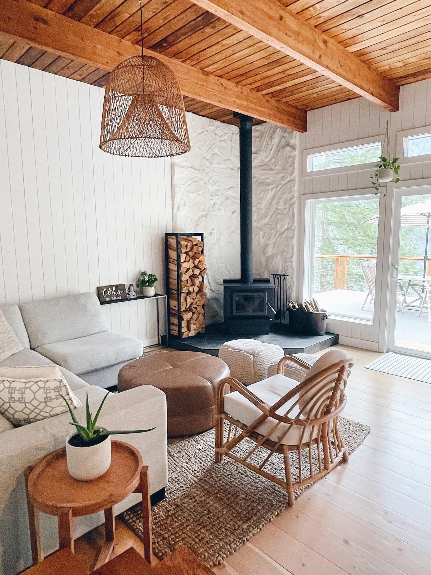2937 Panorama Drive, North Vancouver, V7G 2A4 — photo 5